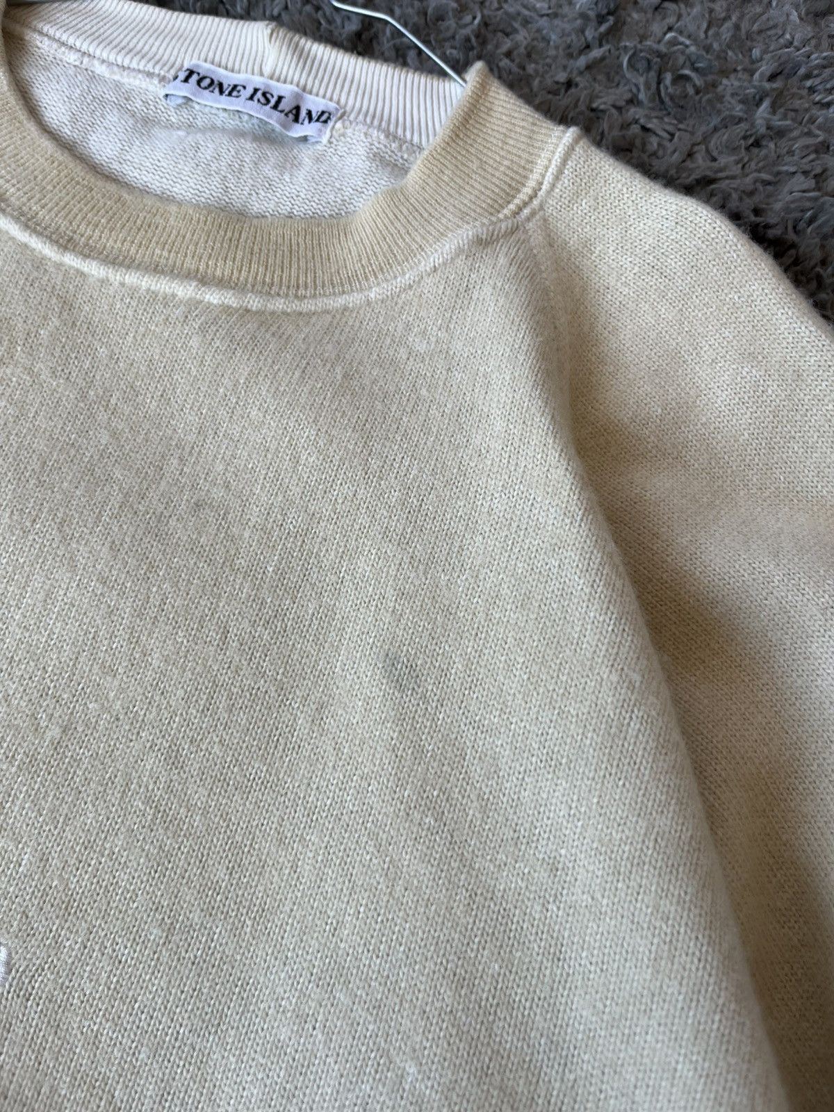 Stone Island STONE ISLAND Vintage Sweater Central Logo MADE IN ITALY Size US L / EU 52-54 / 3 - 7 Thumbnail
