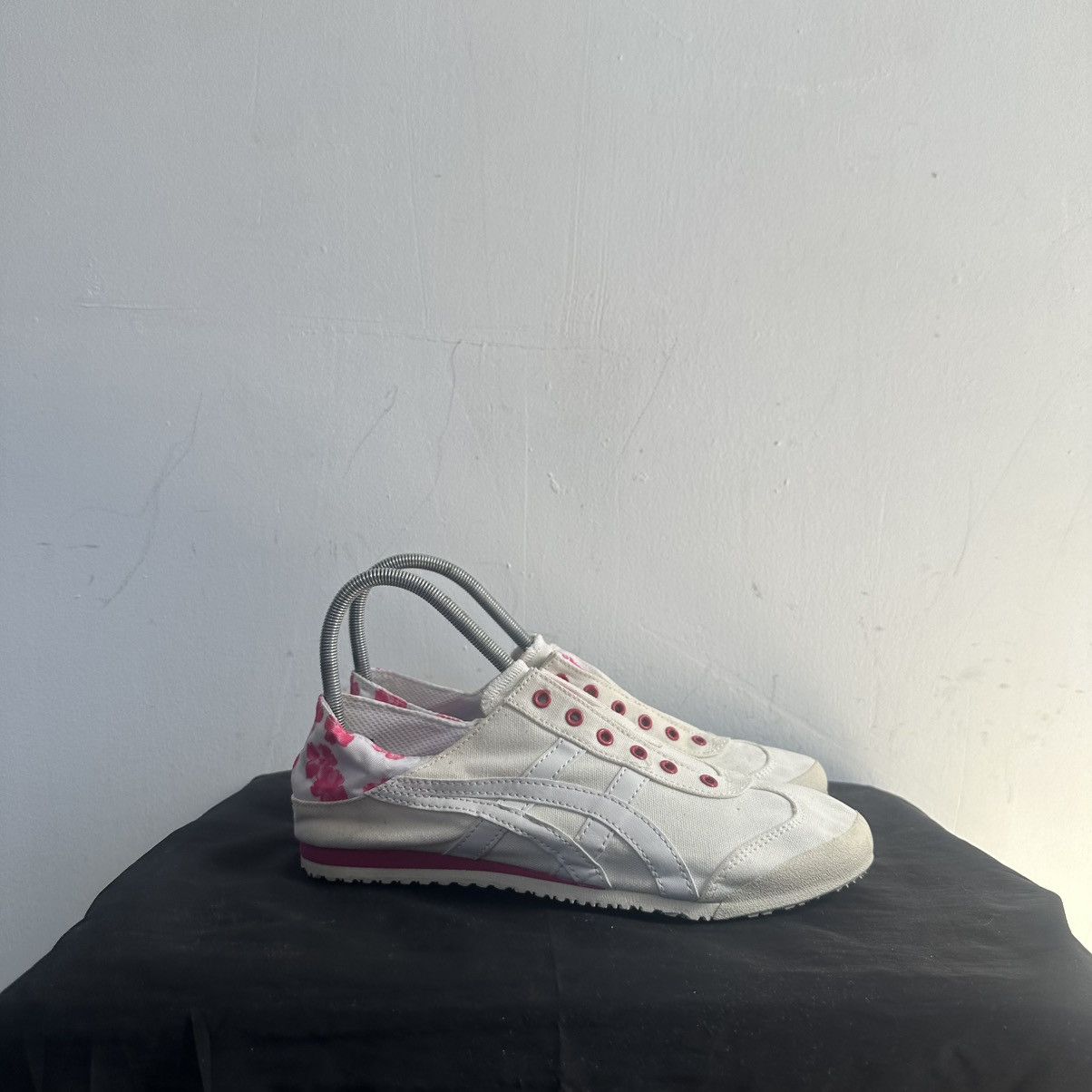 Asics Asics Onitsuka Tiger slip on Mexico 66 sneakers Size US 9 / IT 39 - 1 Thumbnail