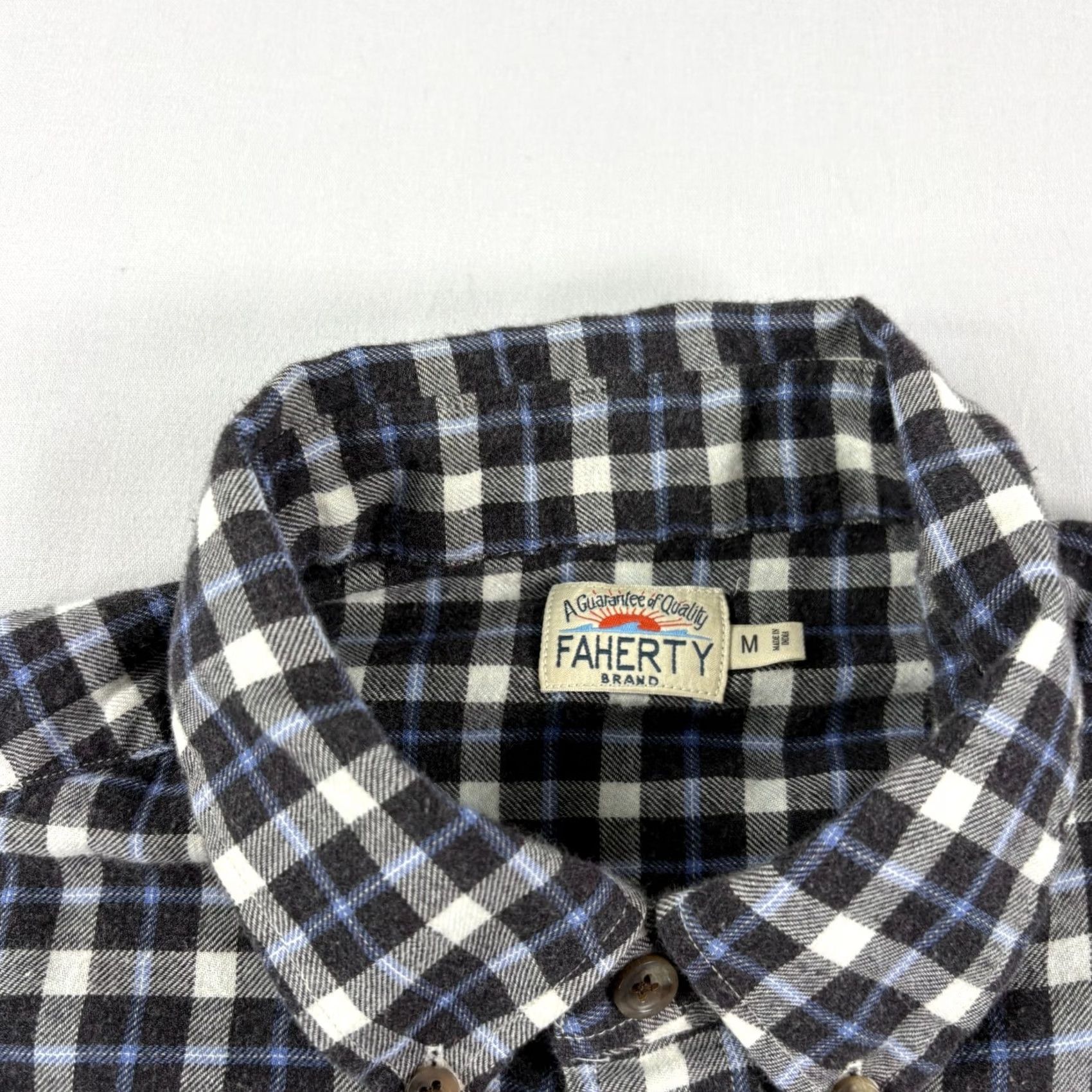 Faherty Faherty Shirt Mens M Black Plaid Flannel Button-Up Casual Pocketed Striped? (Note: Do not include new words) Size US M / EU 48-50 / 2 - 3 Thumbnail