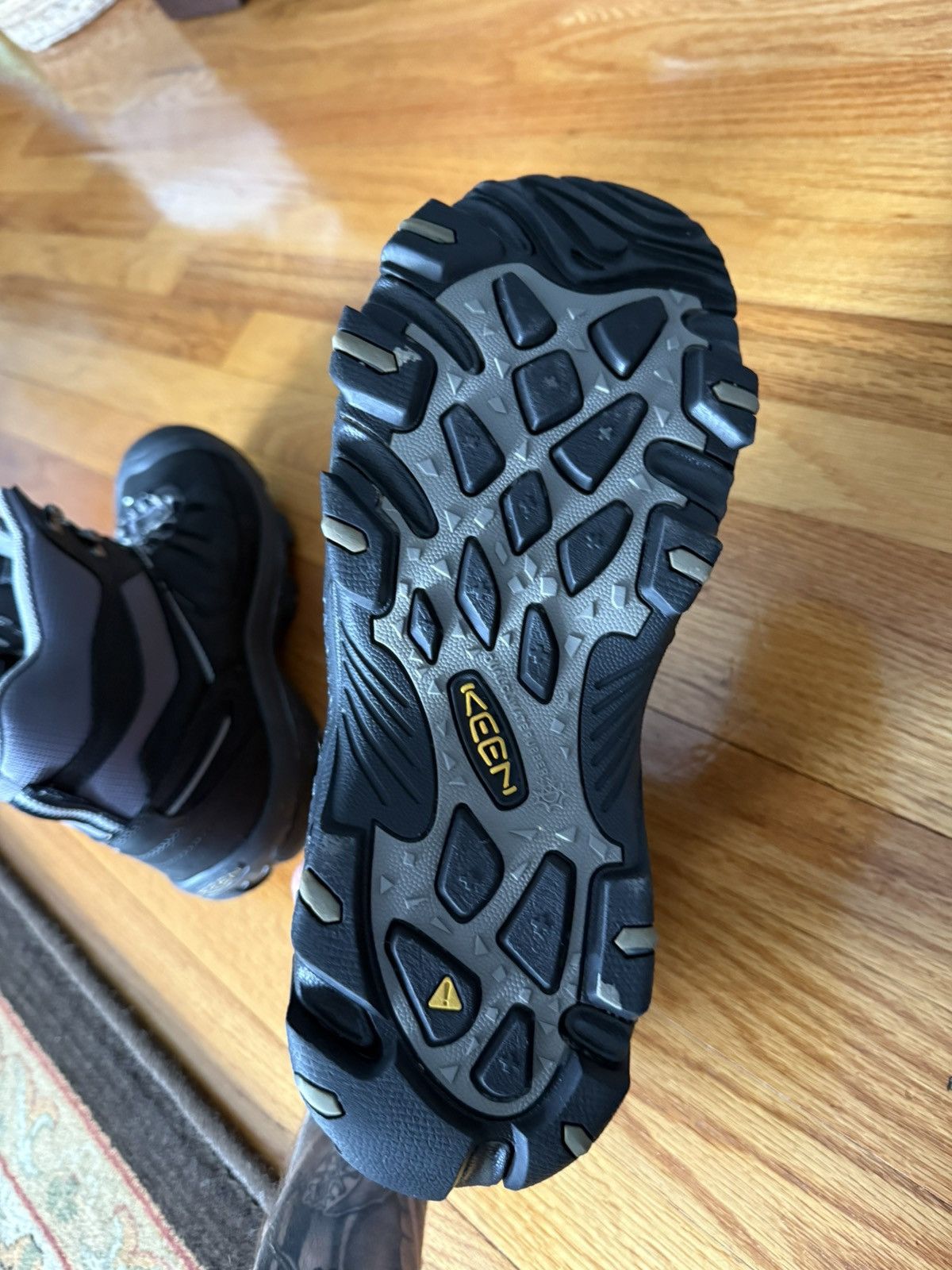 KEEN Keen Black/Gray Boots Size US 11.5 / EU 44-45 - 4 Thumbnail