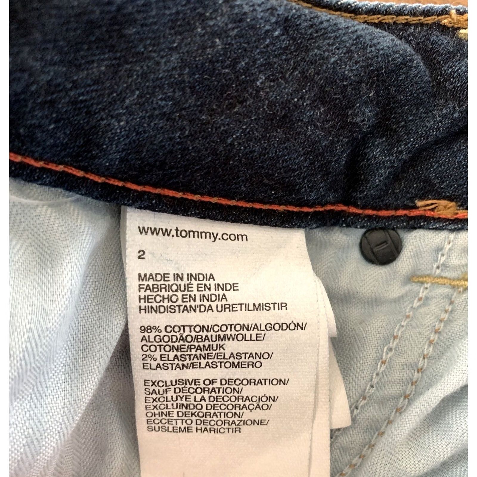Tommy Hilfiger VINTAGE Tommy Hilfiger Jeans Womens 2 (26x26) Low Rise Tapered Dark Wash Raw Hem Y2K VTG Size 26" / US 2 / IT 38 - 5 Thumbnail