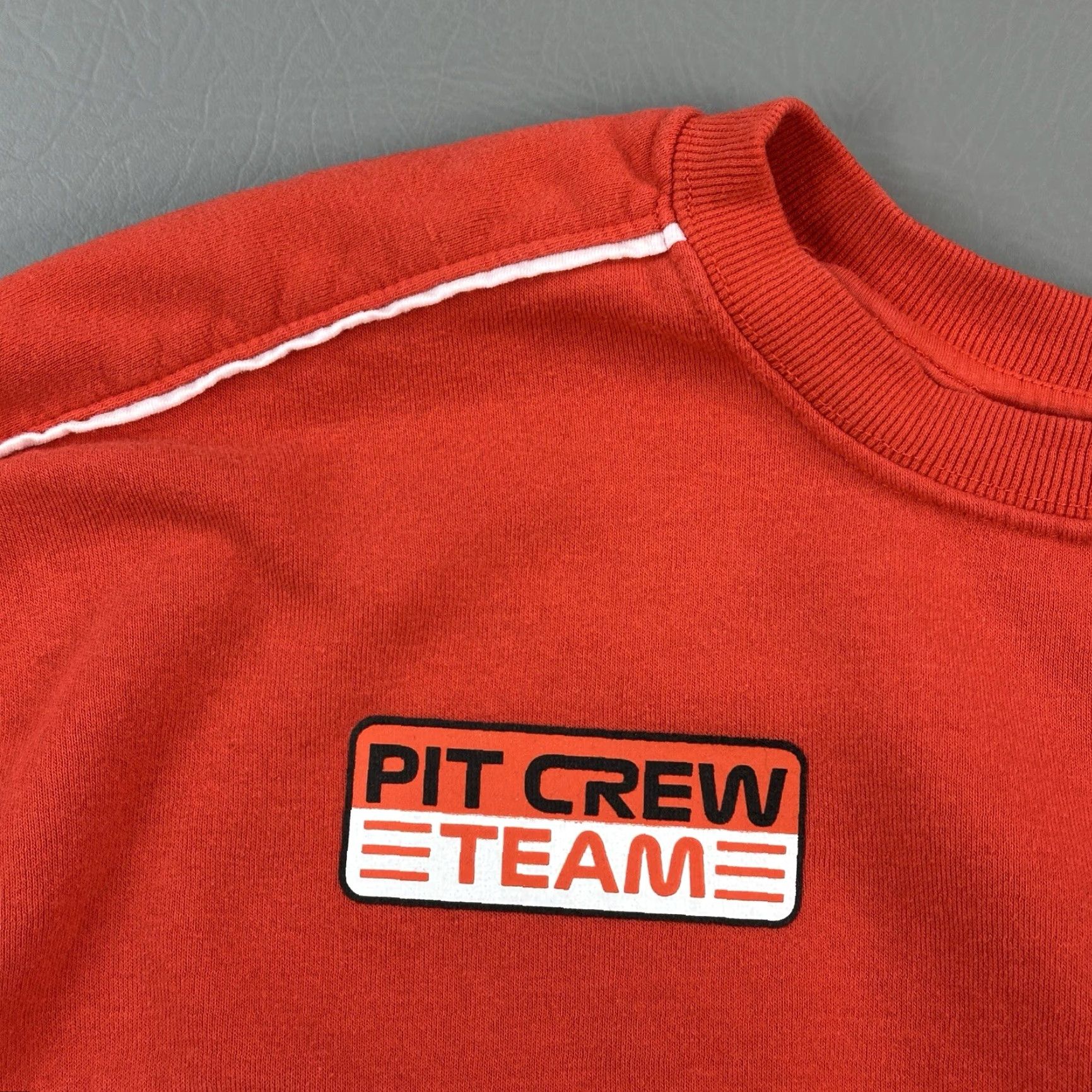 Vintage Formula 1 Sweatshirt Mens Small Red Embroidered Pit Crew Team F1 Size US S / EU 44-46 / 1 - 4 Thumbnail