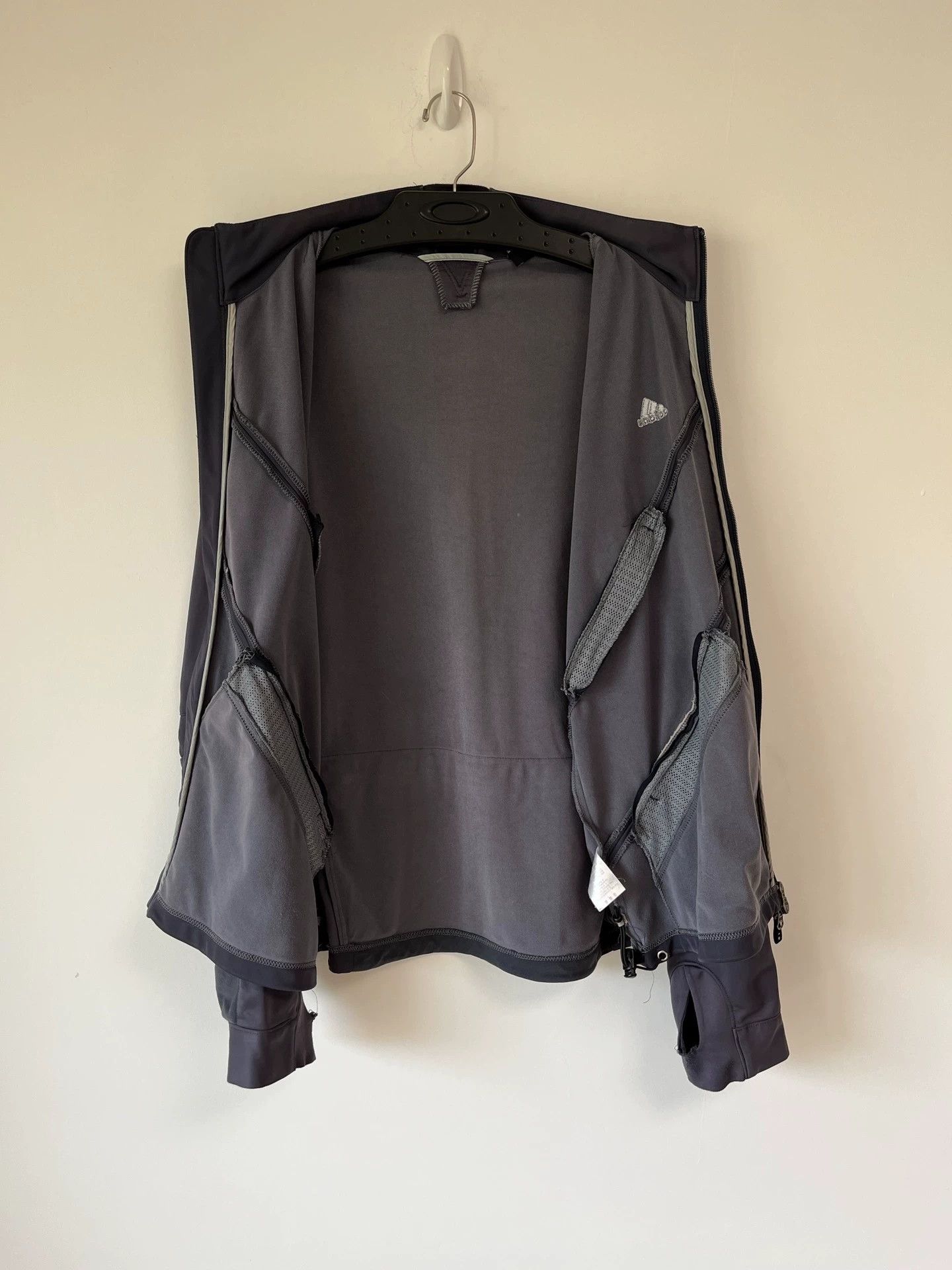 Adidas Adidas Vintage 00s Jacket L Size US L / EU 52-54 / 3 - 4 Thumbnail
