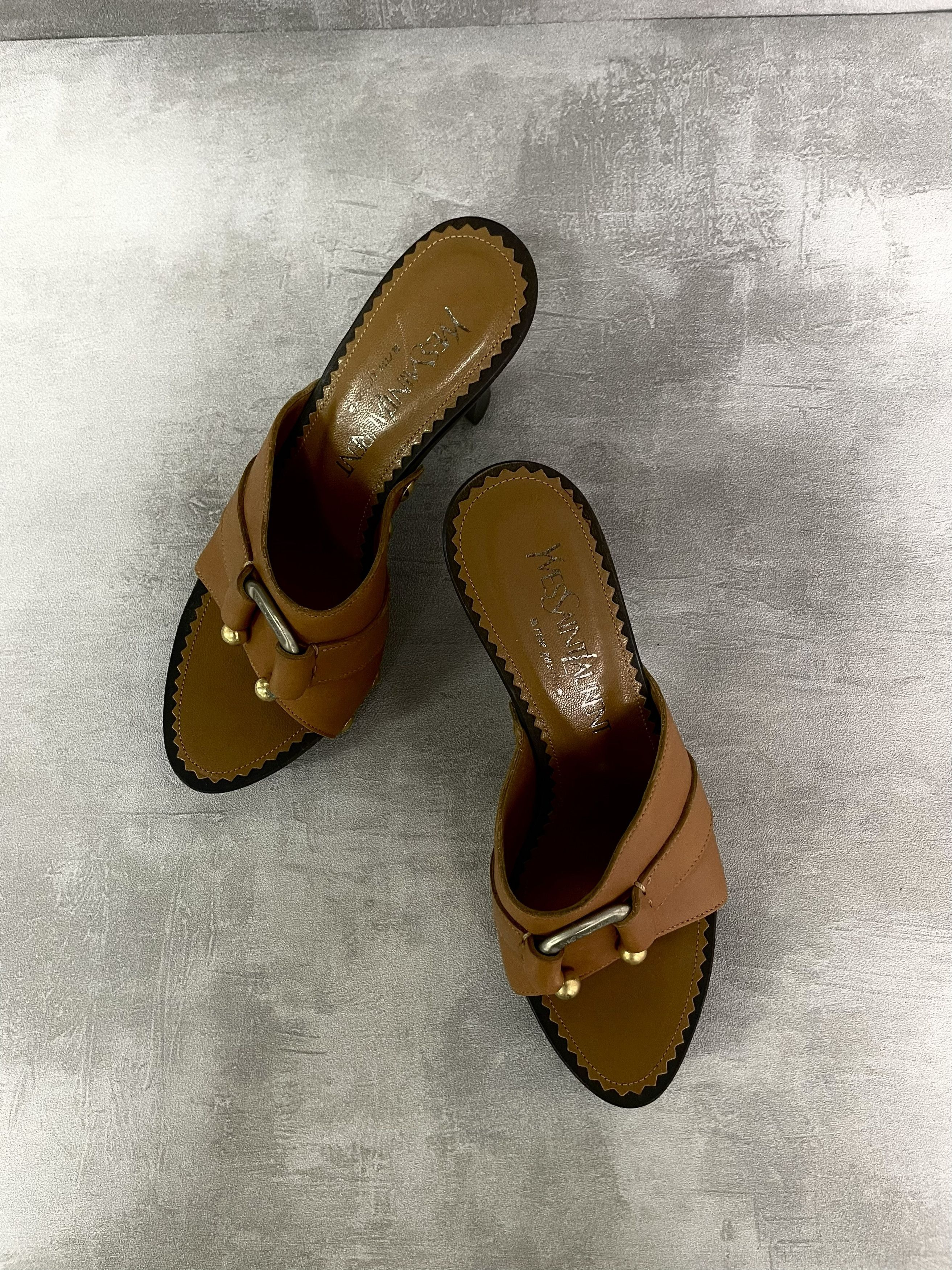 Yves Saint Laurent Yves Saint Laurent Beige High Heel Clogs With Golden Buckle Size US 6 / IT 36 - 7 Thumbnail