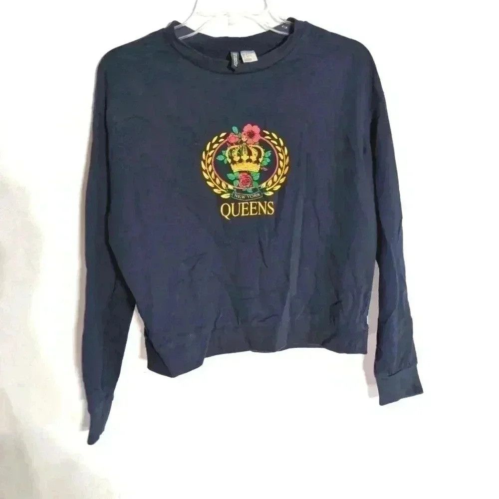 Divided Ladies Queens NY Gold Crown navy long sleeve top Sz S Size L / US 10 / IT 46 - 1 Thumbnail