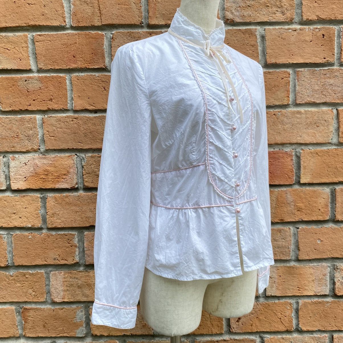 Japanese Brand B R G Y2K Punk Long Sleeve Ruffled Blouse with Pink Trim Size S / US 4 / IT 40 - 2 Thumbnail