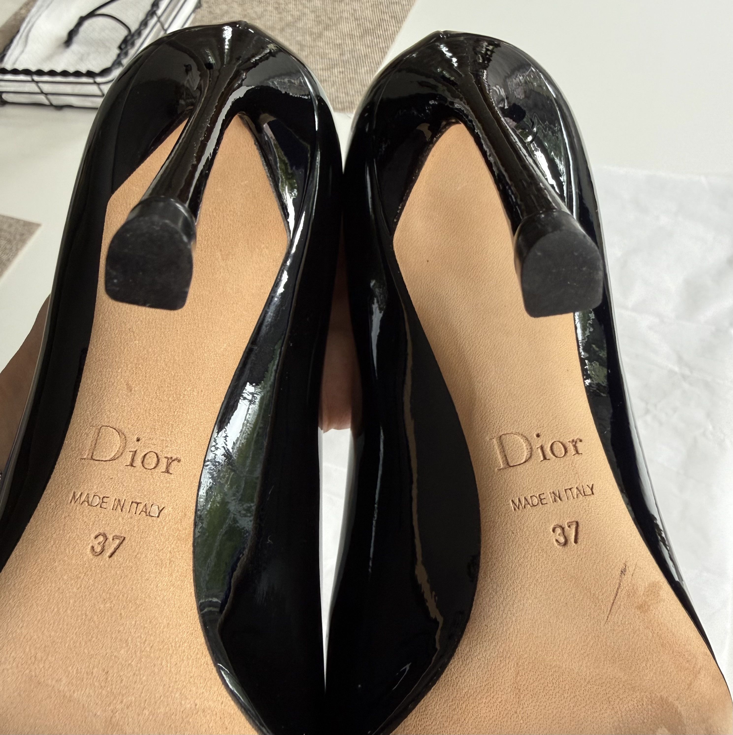 Dior Christian Dior Black Patent Leather Pointed-Toe Pumps 37(IT) Size US 7 / IT 37 - 8 Thumbnail