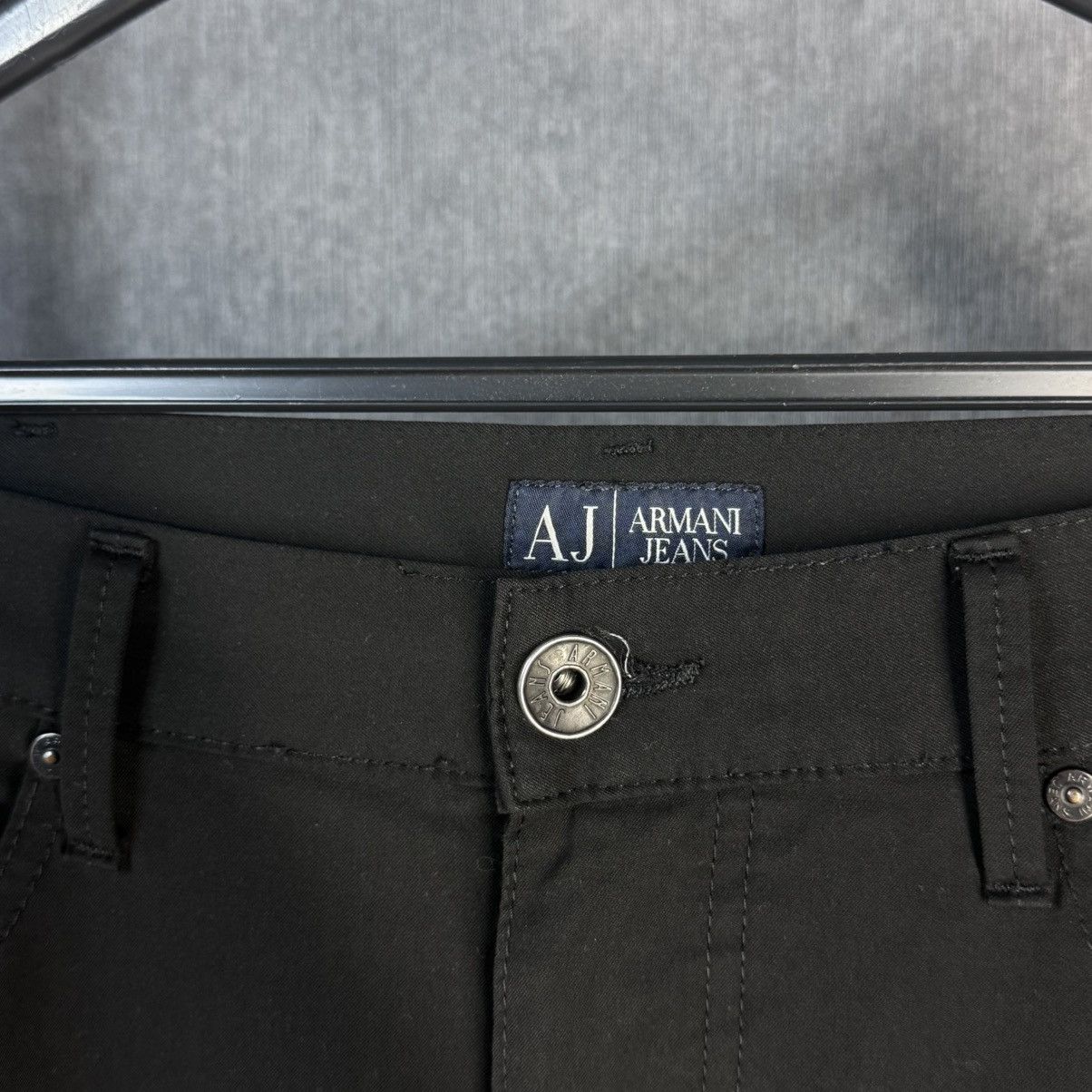 Armani Vintage Armani Jeans stretch pants casual Size US 36 / EU 52 - 4 Thumbnail