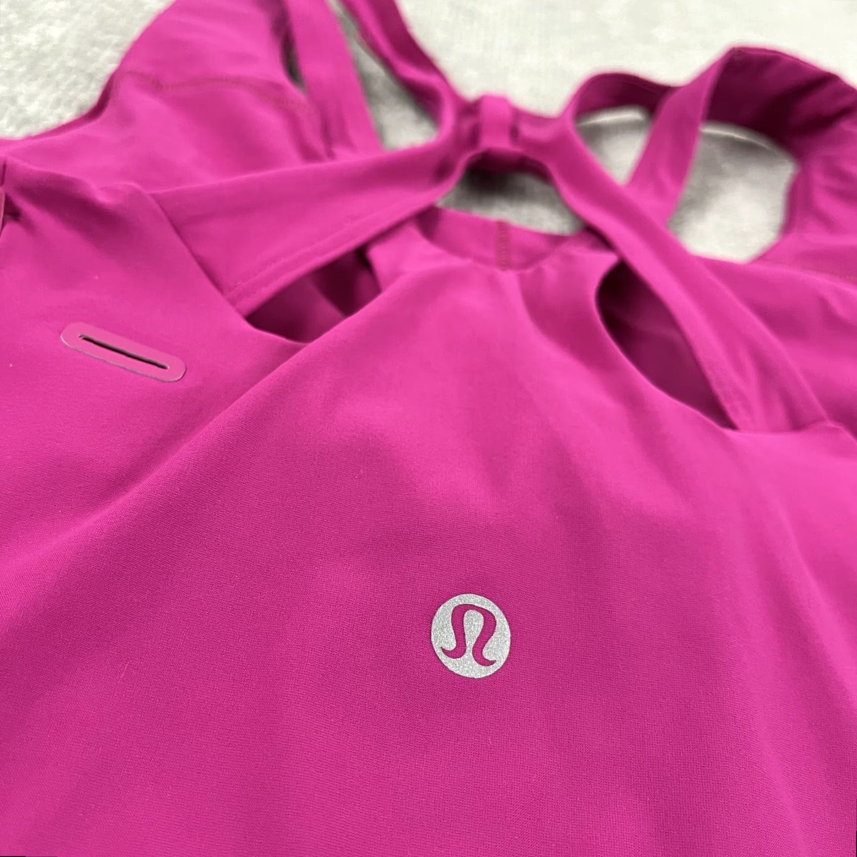 Lululemon Lululemon Stash It Sports Bra Women Size 6 Pink Medium Support B/C Cups Gym Yoga Size ONE SIZE - 6 Thumbnail