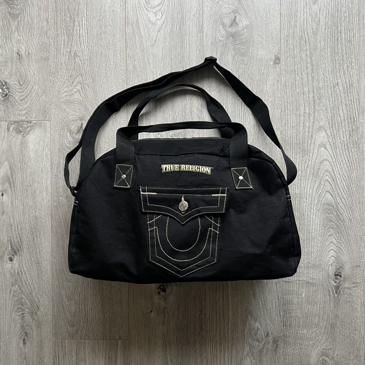 True Religion True Religion vintage bag Size ONE SIZE - 1 Thumbnail