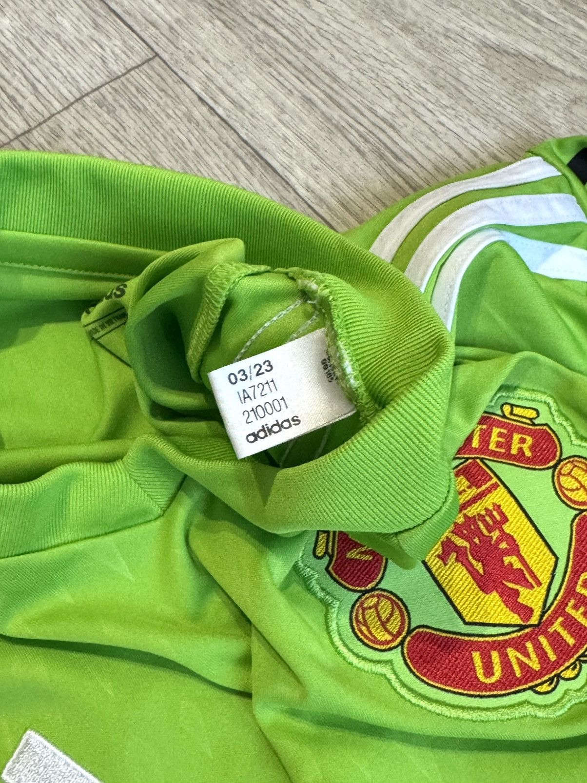 Adidas 🔷Adidas Manchester United 2023/24 Goalkeeper Soccer jersey🔷 Size US XS / EU 42 / 0 - 5 Thumbnail