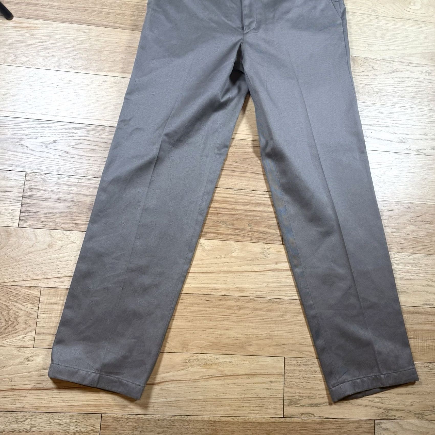 Ralph Lauren VINTAGE NWT Ralph Lauren Dress Pants Mens 34x34 Gray Straight Leg Pants Regular 34 Inseam Mens Grey Modern Style Size US 34 / EU 50 - 2 Thumbnail