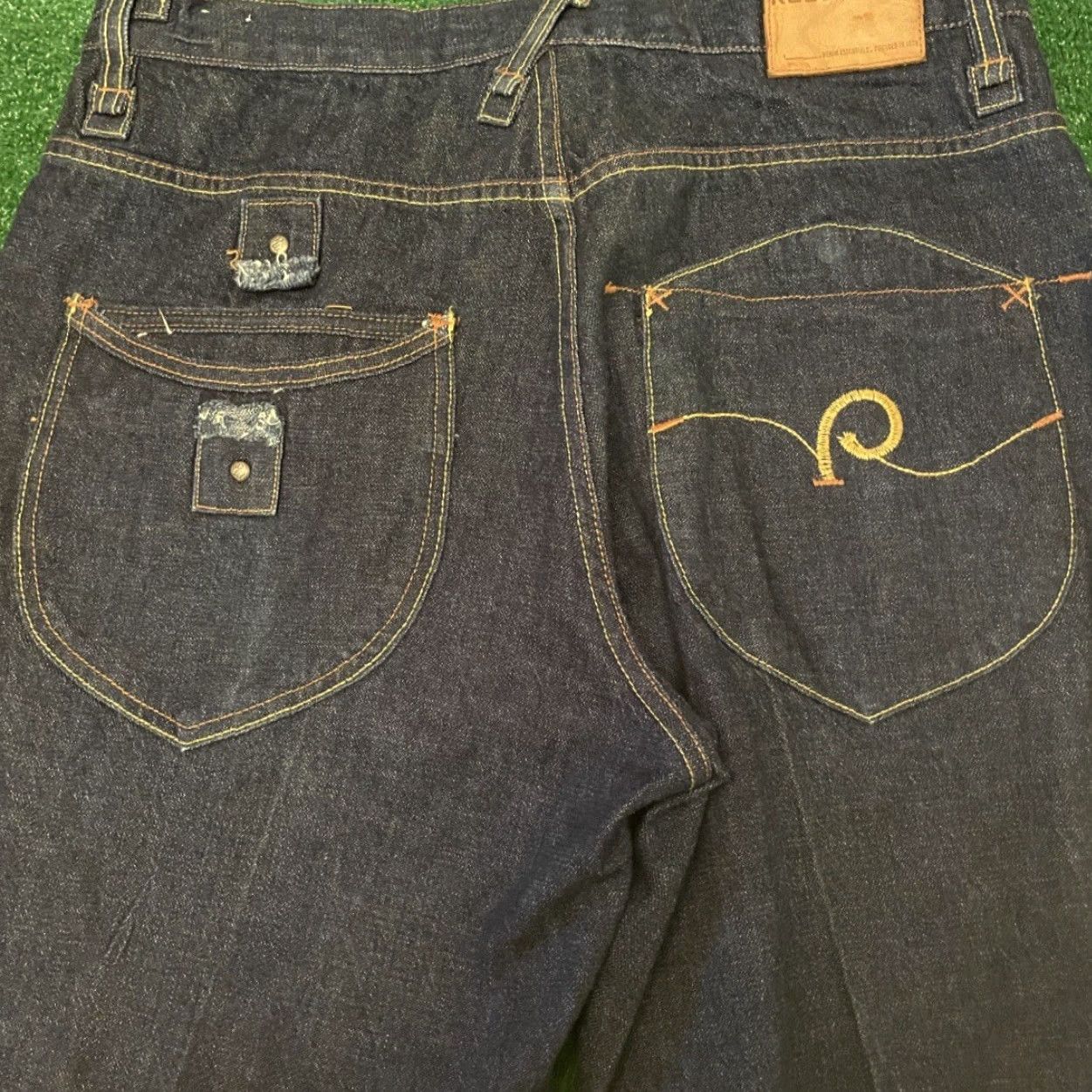 Southpole VINTAGE Rocawear Baggy Skater Grunge Jeans VTG Mens 36 Big Pockets Blue 36x34 Distressed Grunge Hip Hop Punk Y2K Wide-Leg Jeans Mensaved Size US 36 / EU 52 - 5 Thumbnail