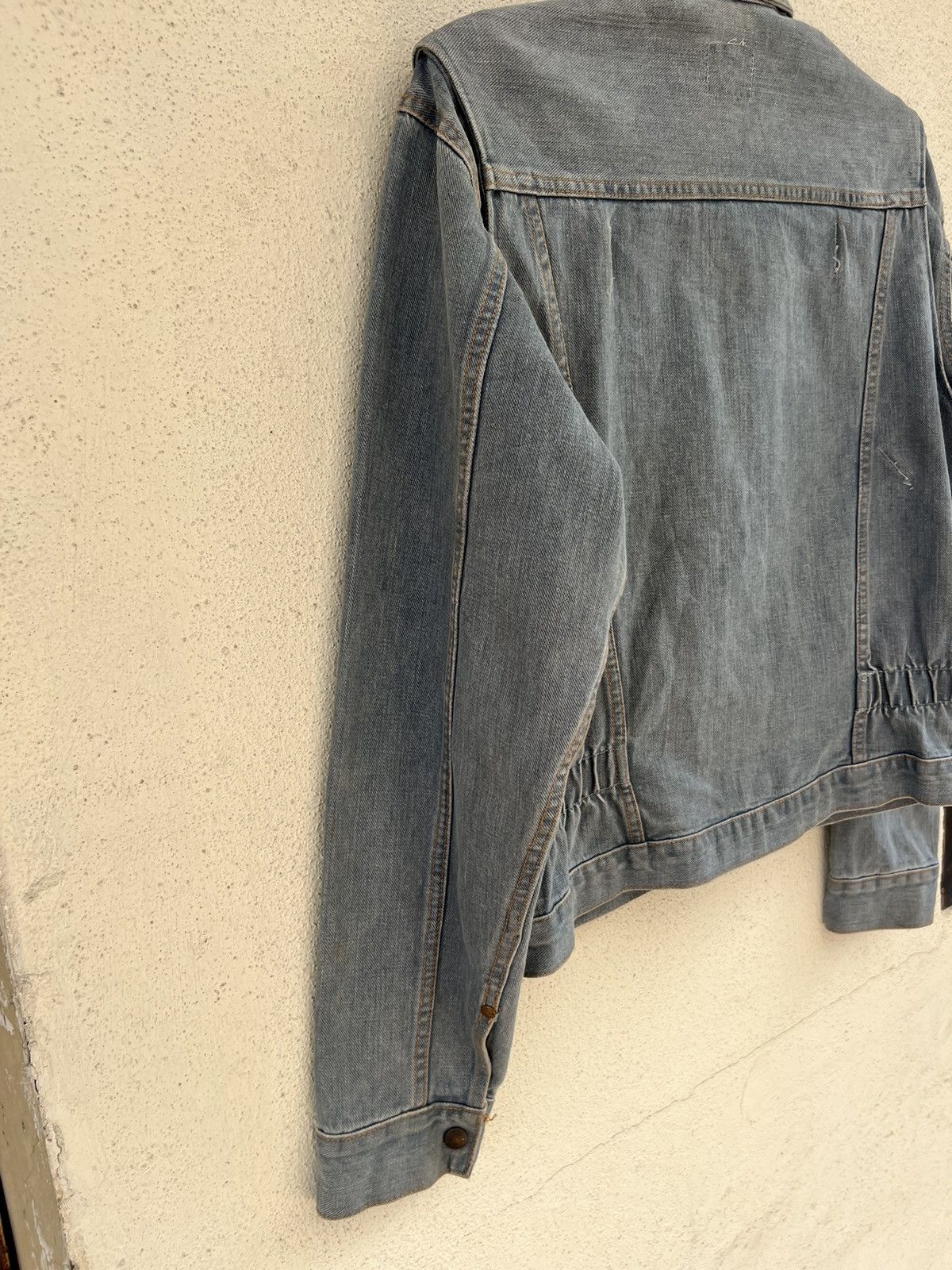 Vintage Vintage 90s Wrangler Blue Bell Faded Grey Denim Jacket Size US L / EU 52-54 / 3 - 15 Thumbnail