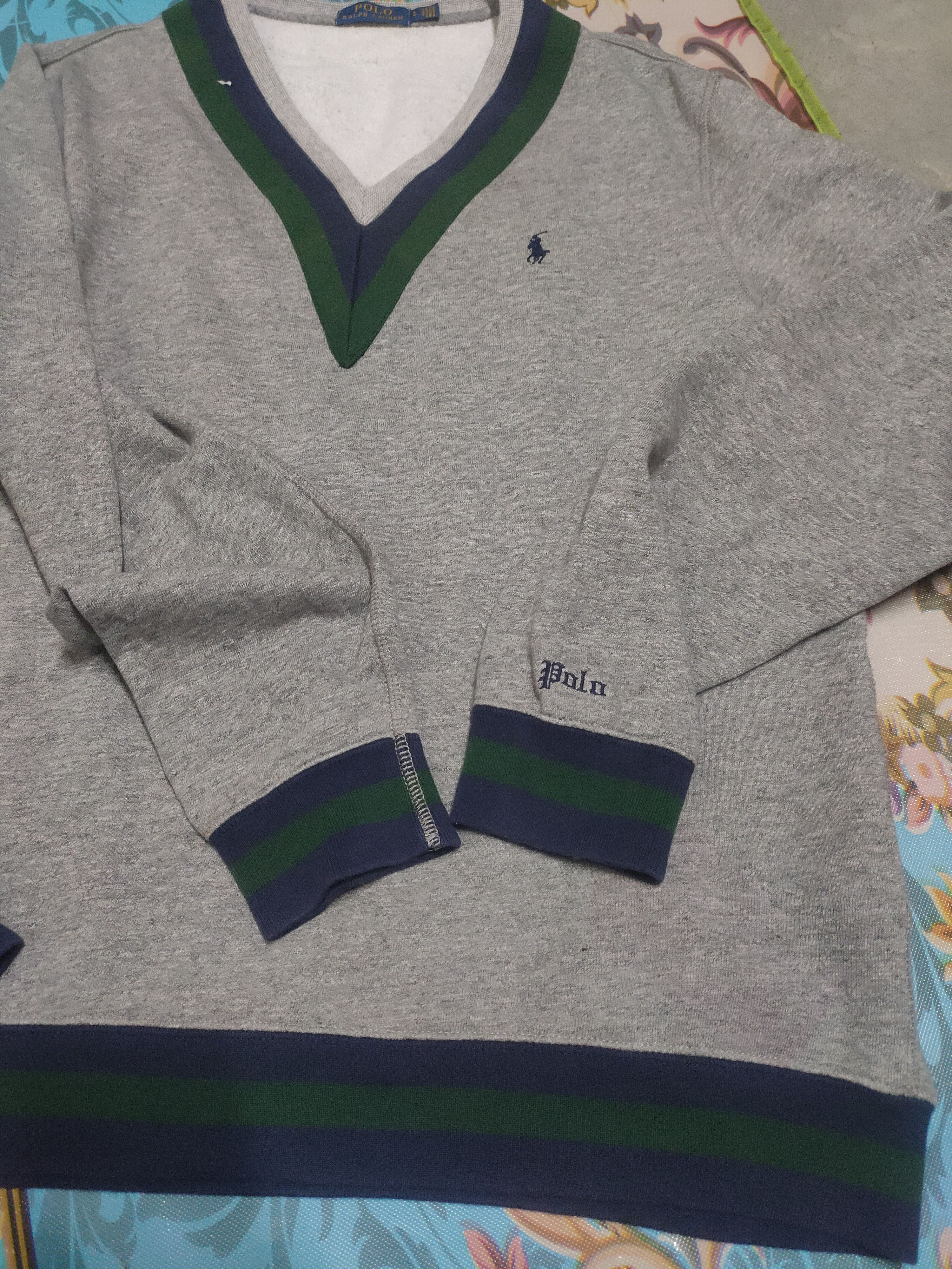 Polo Ralph Lauren Vintage Polo Ralph Lauren V-neck sweatshirt Size US L / EU 52-54 / 3 - 3 Thumbnail