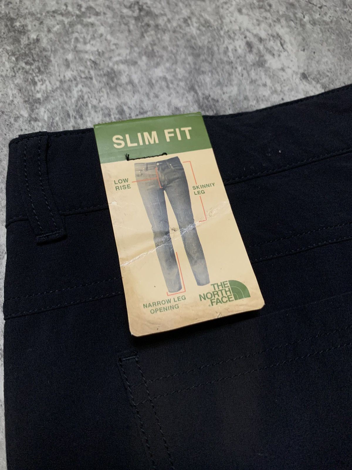 The North Face NOS The North Face Casual Pants Size US 34 / EU 50 - 7 Thumbnail