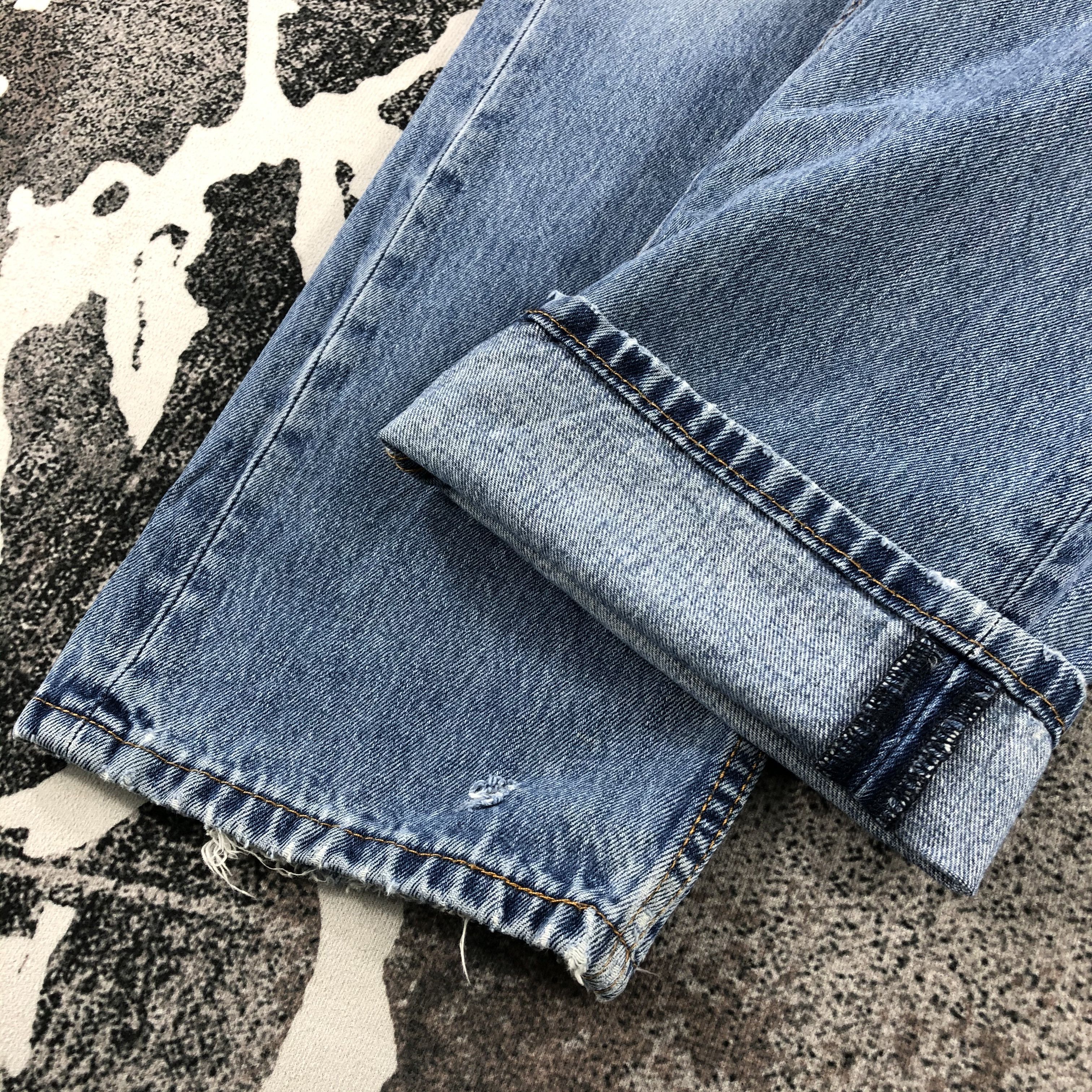 Levi's Vintage Levis 505 Jeans Distress Faded Blue KJ1051 Size US 36 / EU 52 - 7 Thumbnail