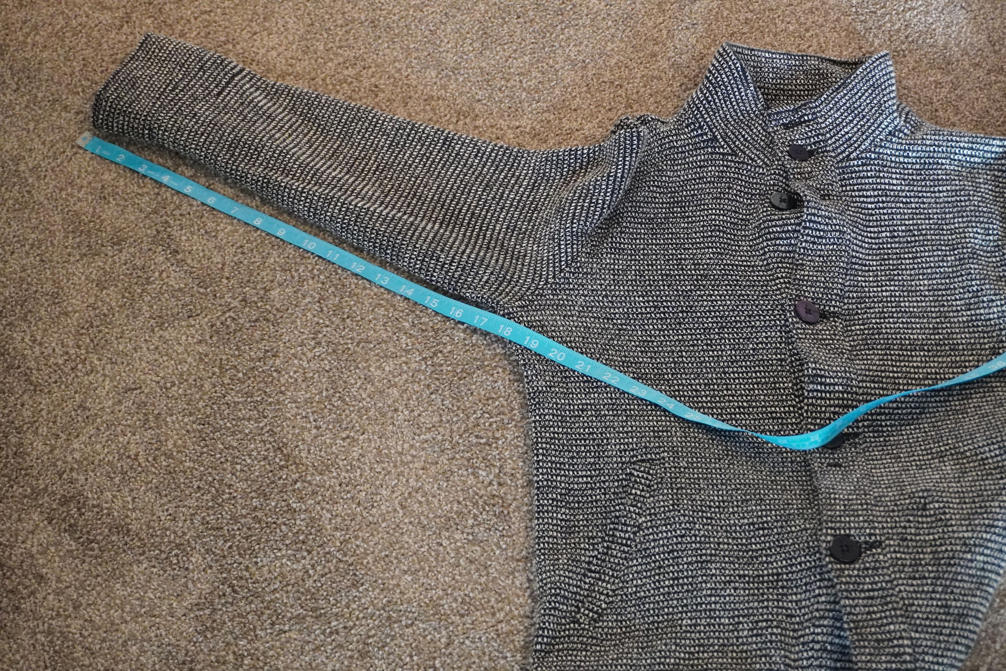 Kane & Unke KNIT FULL BUTTON SWEATER Size US M / EU 48-50 / 2 - 2 Thumbnail