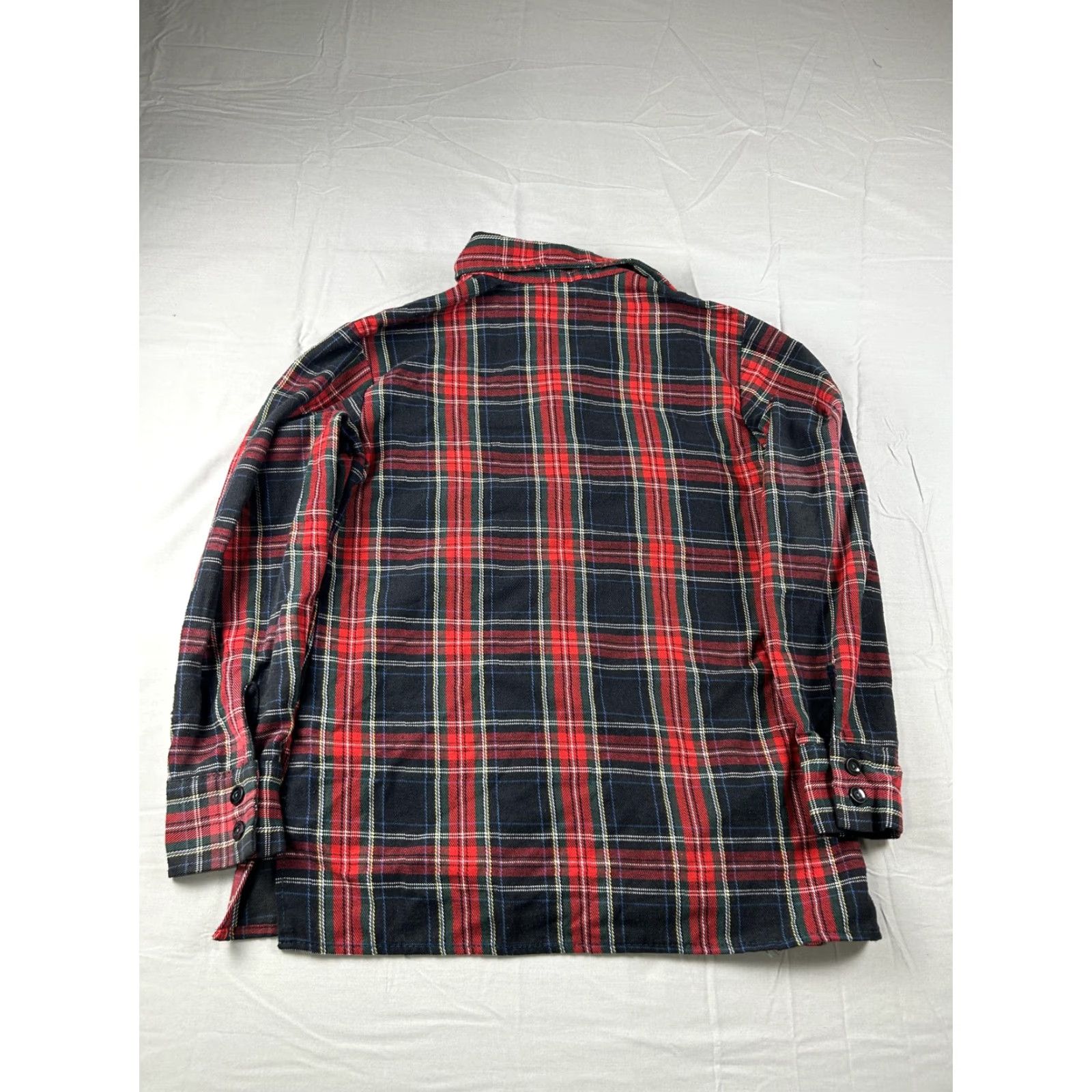 Levi's VINTAGE Levi's Flannel Shirt Mens XS Red Plaid Button-Up Long Sleeve Size XS Regular Size US XS / EU 42 / 0 - 2 Thumbnail