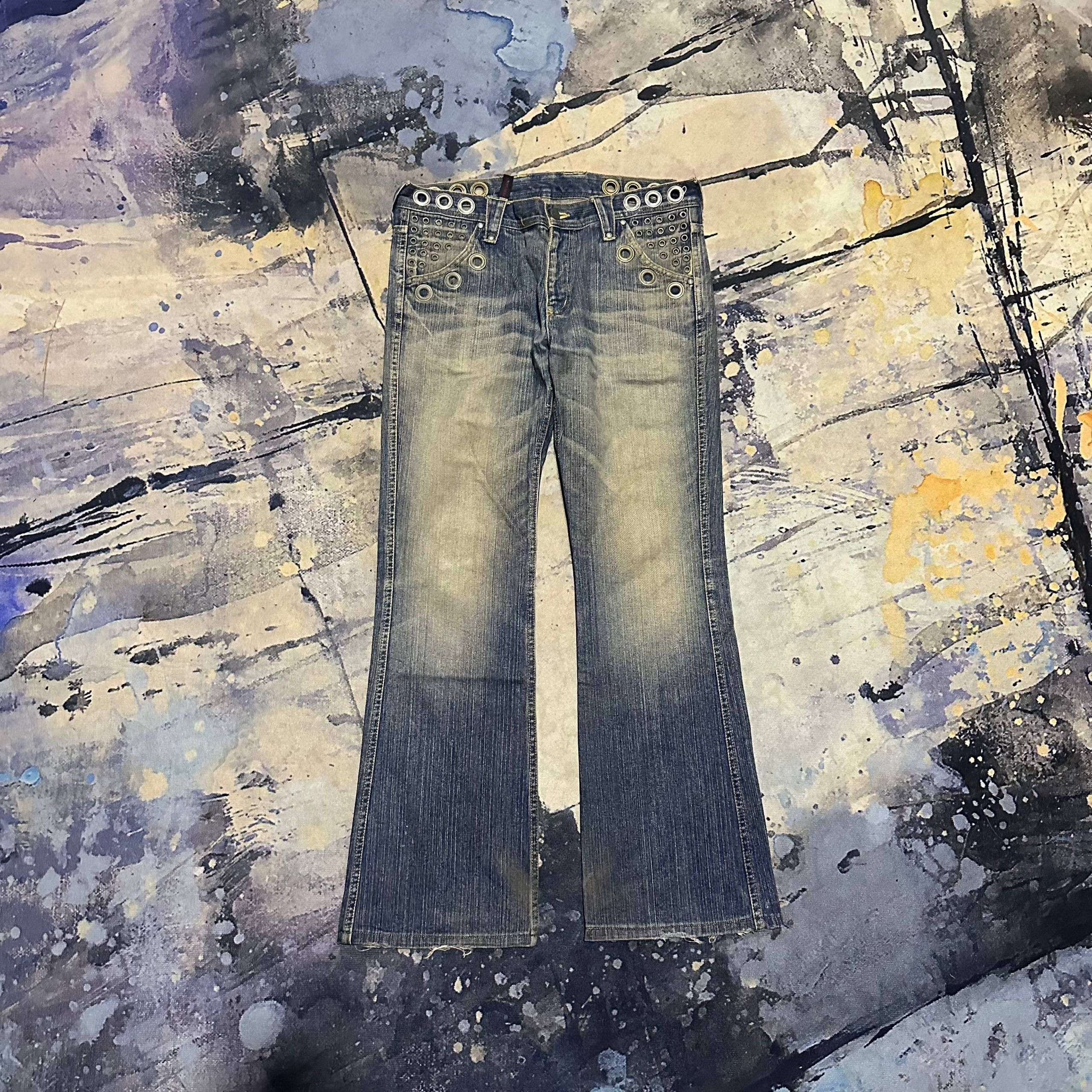 Japanese Brand 2000s Gogmagog Japan Distressed Flared Grommet Rivet Jeans Size US 34 / EU 50 - 3 Thumbnail