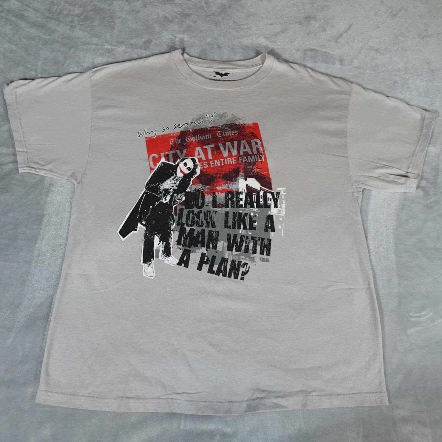 Vintage VINTAGE Batman The Dark Knight Joker T Shirt Mens XL Heath Ledger Gray 2009 Size US XL / EU 56 / 4 - 2 Thumbnail