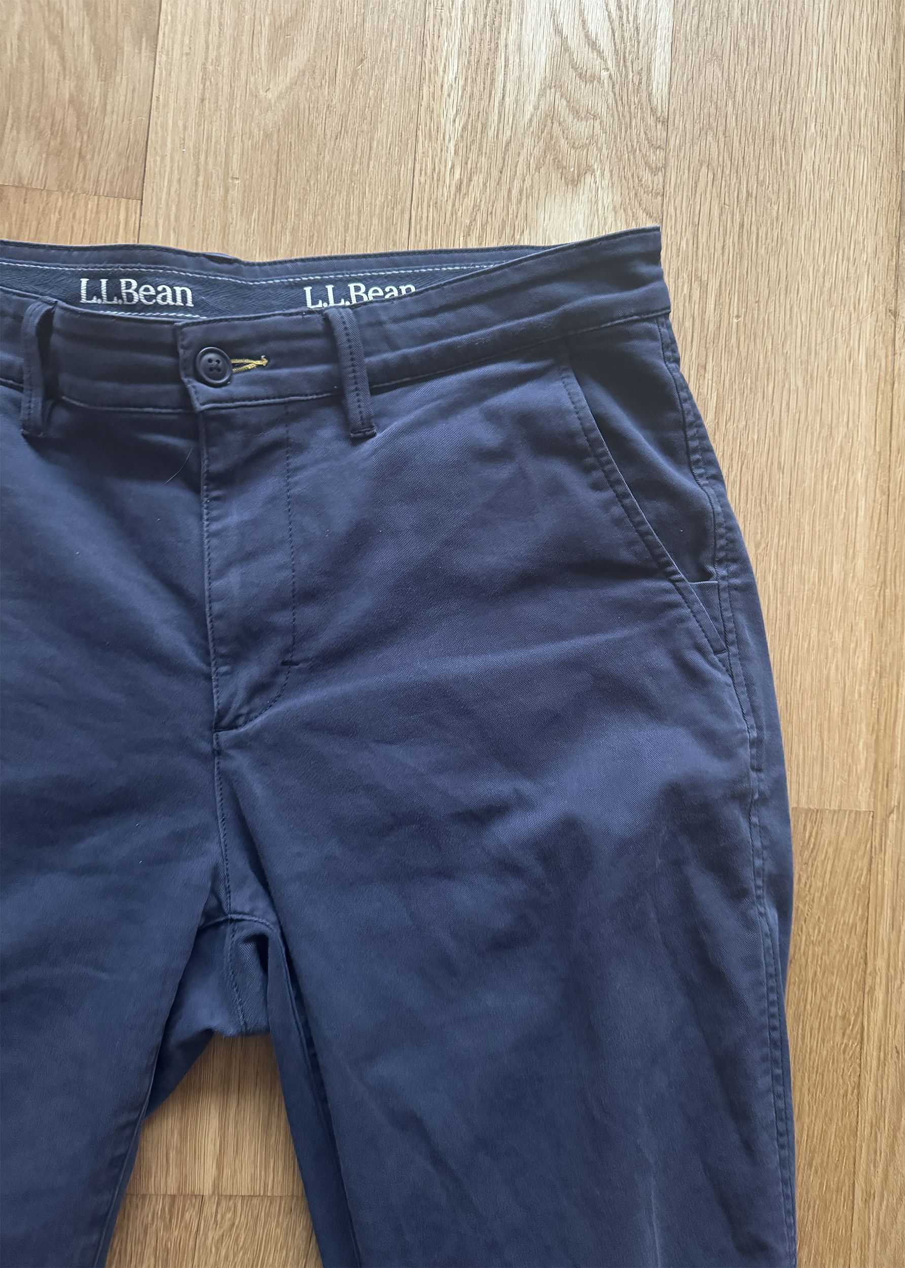 L.L. Bean L. L. Bean Comfort Stretch Navy Chino Pants Size US 34 / EU 50 - 2 Thumbnail