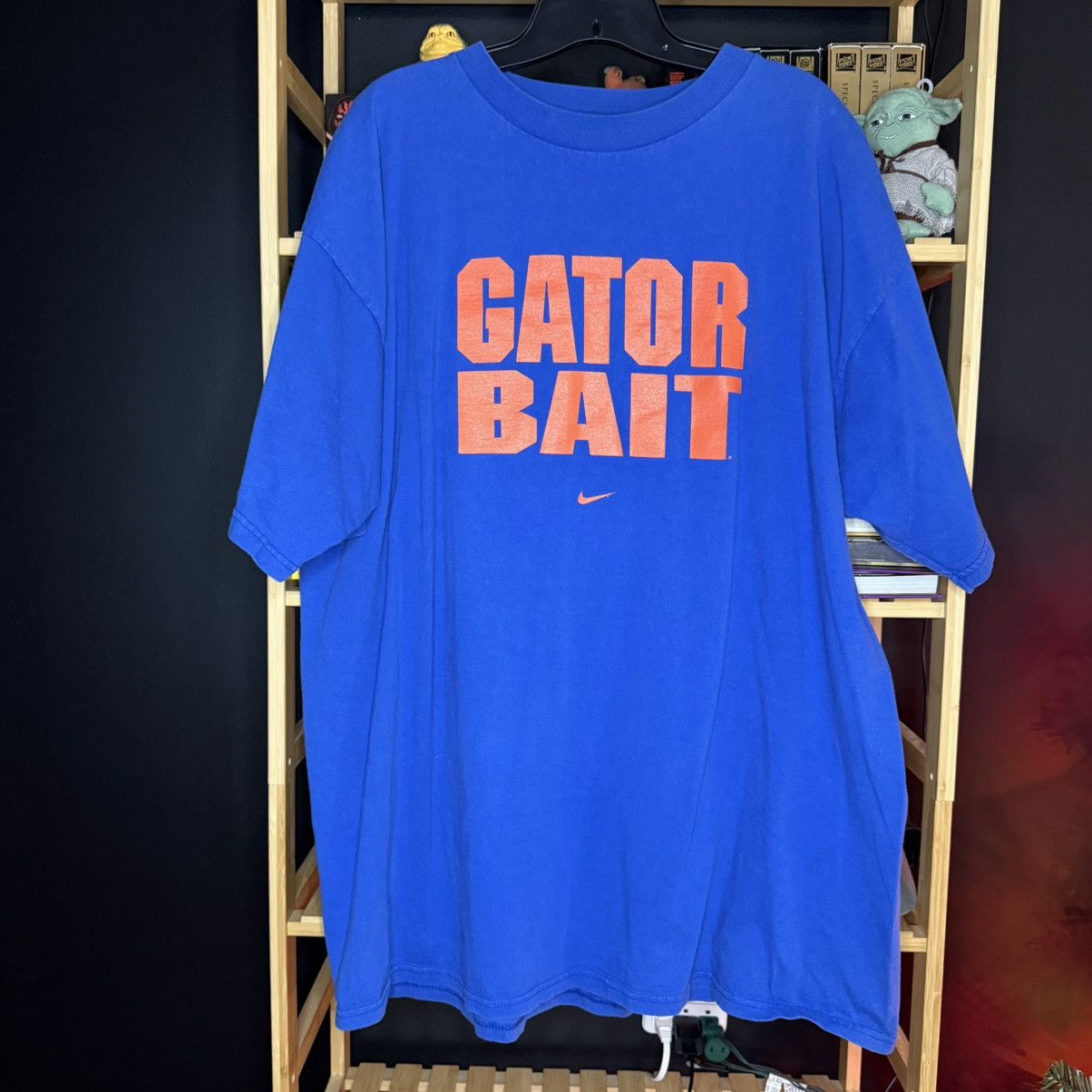 Nike Vintage Nike Team Florida Gators Gator Bait T-shirt Size US XL / EU 56 / 4 - 1 Thumbnail