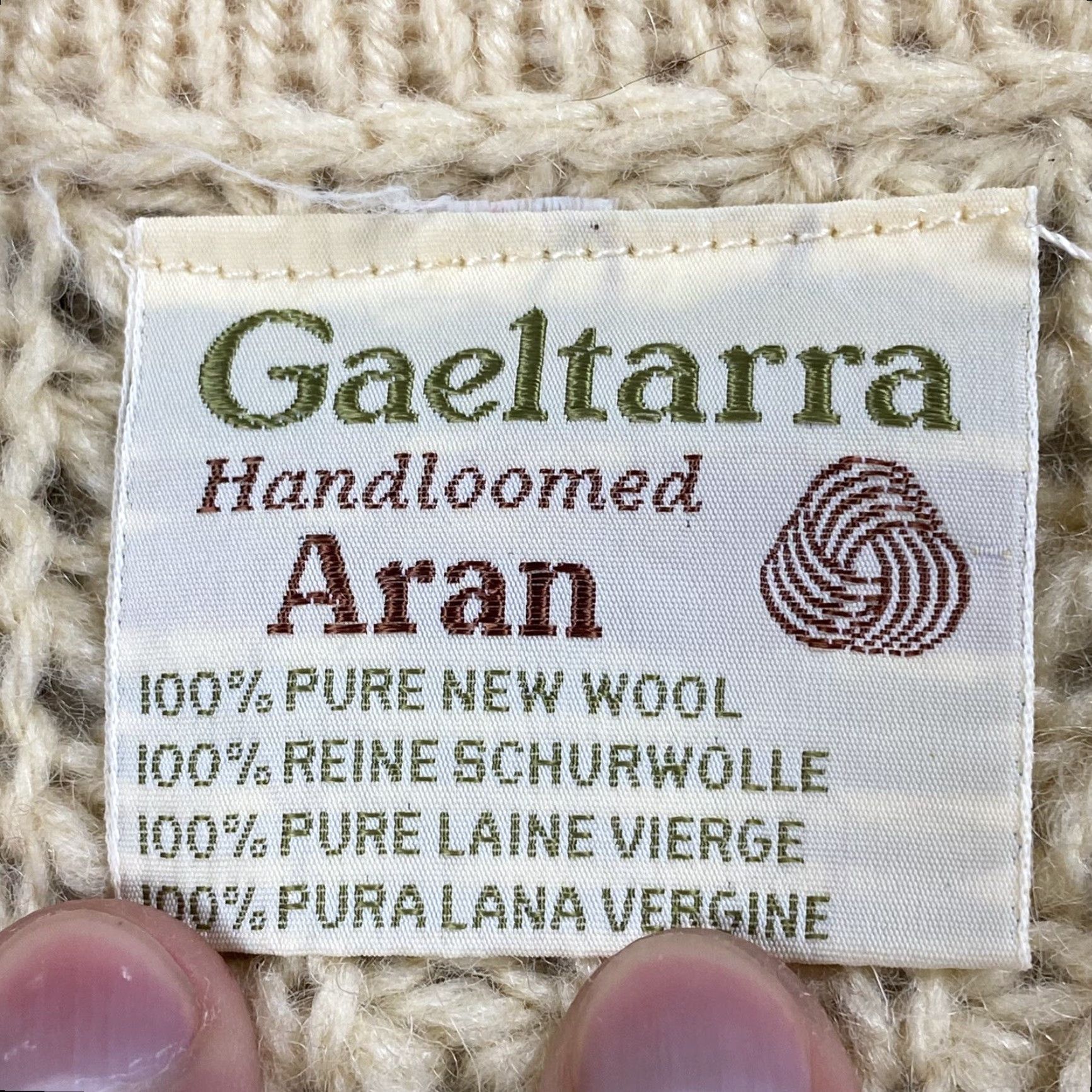 Vintage VINTAGE Gaeltarra Irish Wool Sweater Dress Womens 40" Ivory Chunky-Knit Fisherman Cardigan Fall Winter Size S / US 4 / IT 40 - 6 Thumbnail