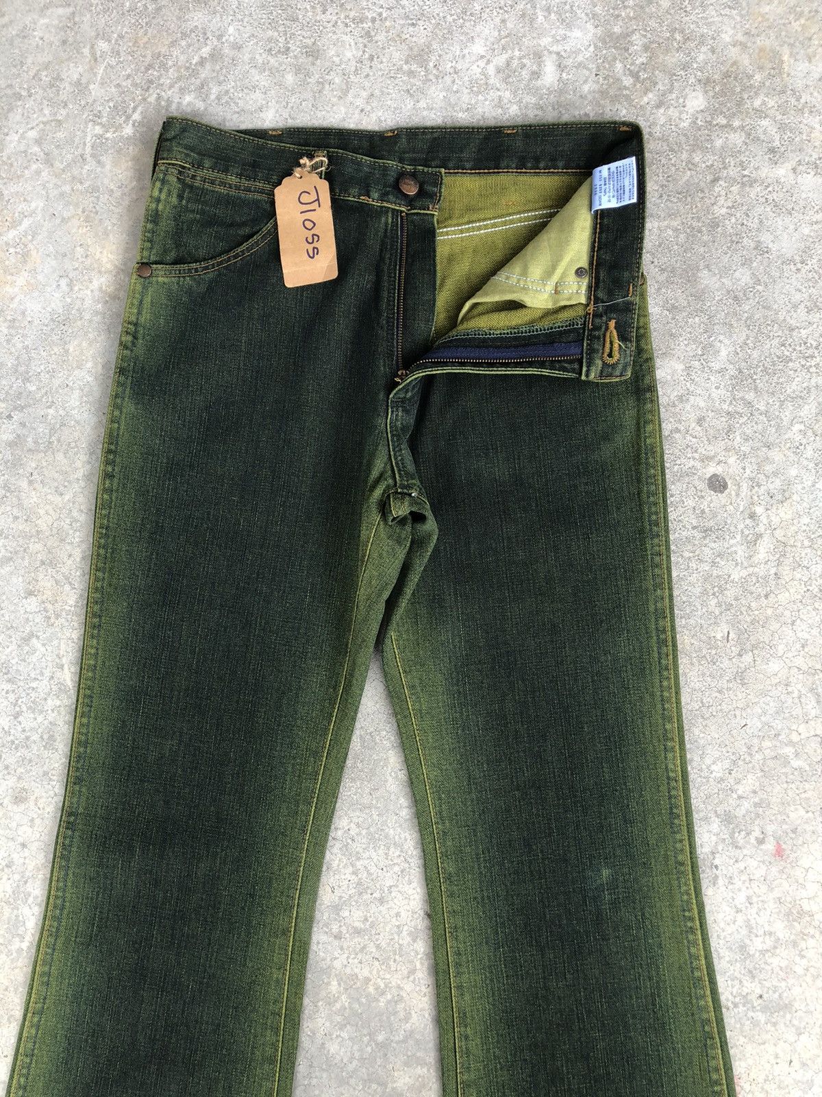 If Six Was Nine Y2k Wrangler Flared Jeans Distressed Size US 29 - 3 Thumbnail
