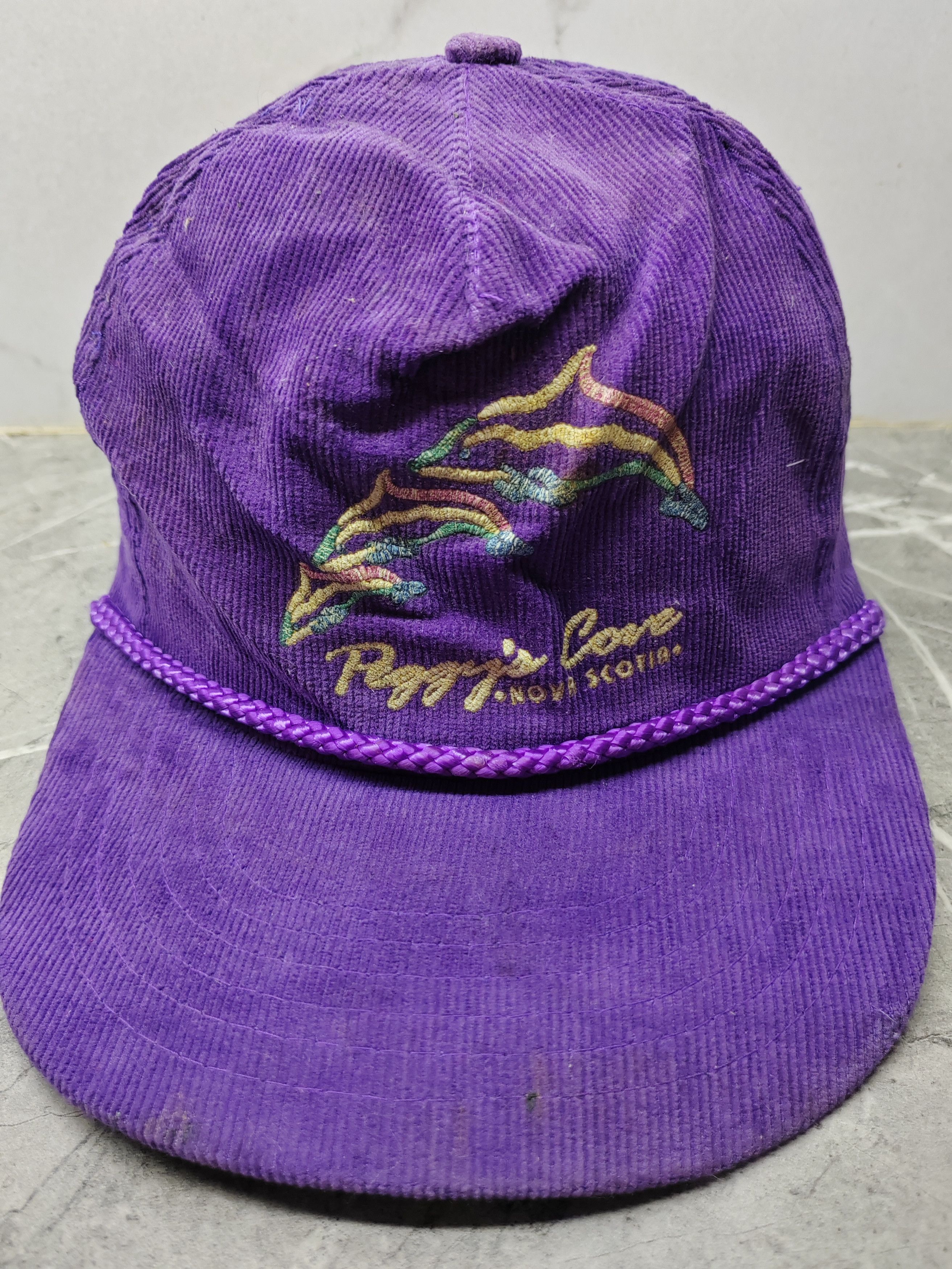 Vintage Vintage Peggy's Cove Nova Scotia Corduroy Cap Hat Size ONE SIZE - 2 Thumbnail