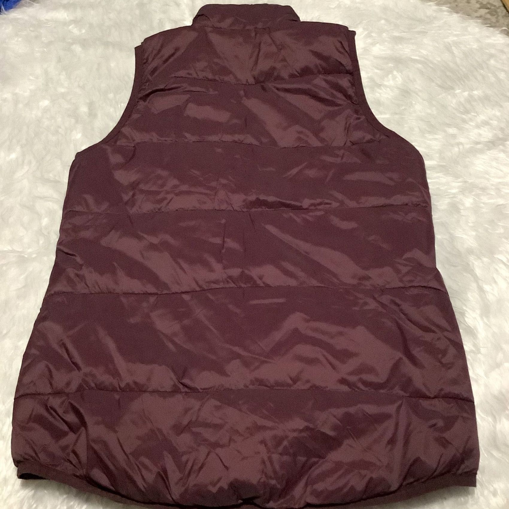 Vintage Xersion Packable Womens XS Burgundy Zip Front Puffer Vest Full Pockets Size XS / US 0-2 / IT 36-38 - 6 Thumbnail