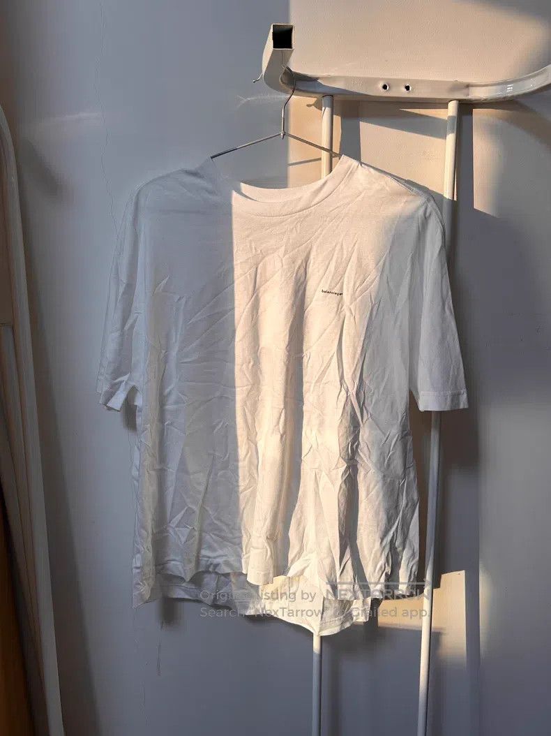 Balenciaga Balenciaga Ladies White Label Short Sleeve T-Shirt Size S / US 4 / IT 40 - 1 Thumbnail