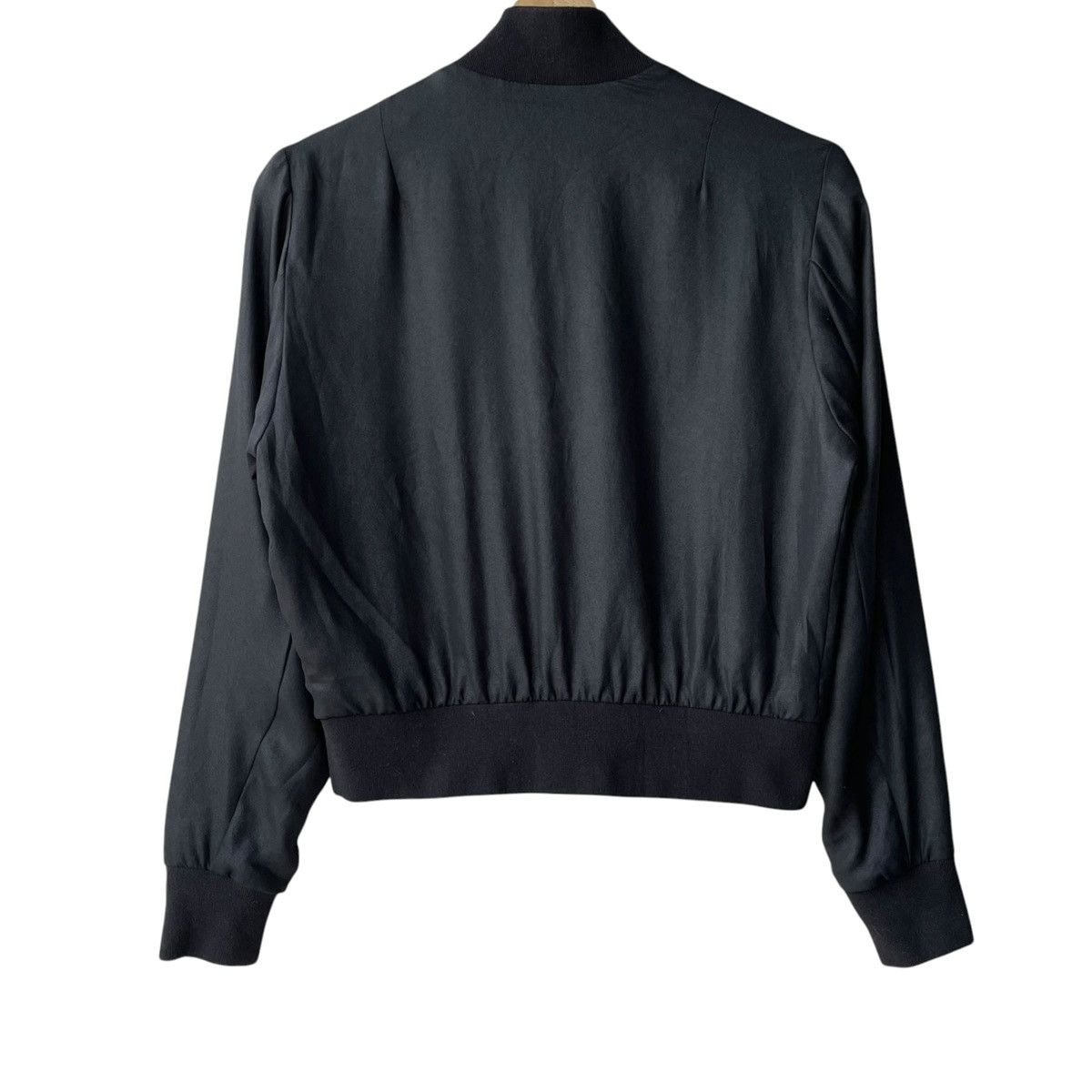 Uniqlo Uniqlo Japan X Carine Roitfeld Designer Reversible Jacket Size M / US 6-8 / IT 42-44 - 4 Thumbnail