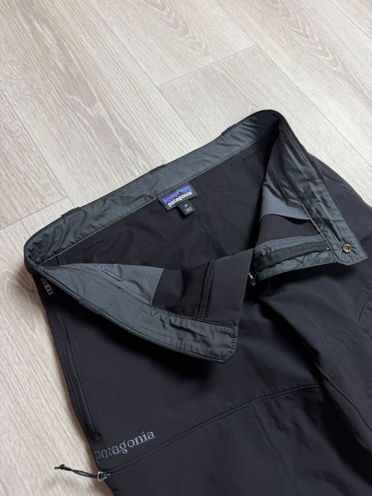 Patagonia Patagonia Men’s Alpine Guide Pants Black Size 30 Size US 30 / EU 46 - 7 Thumbnail