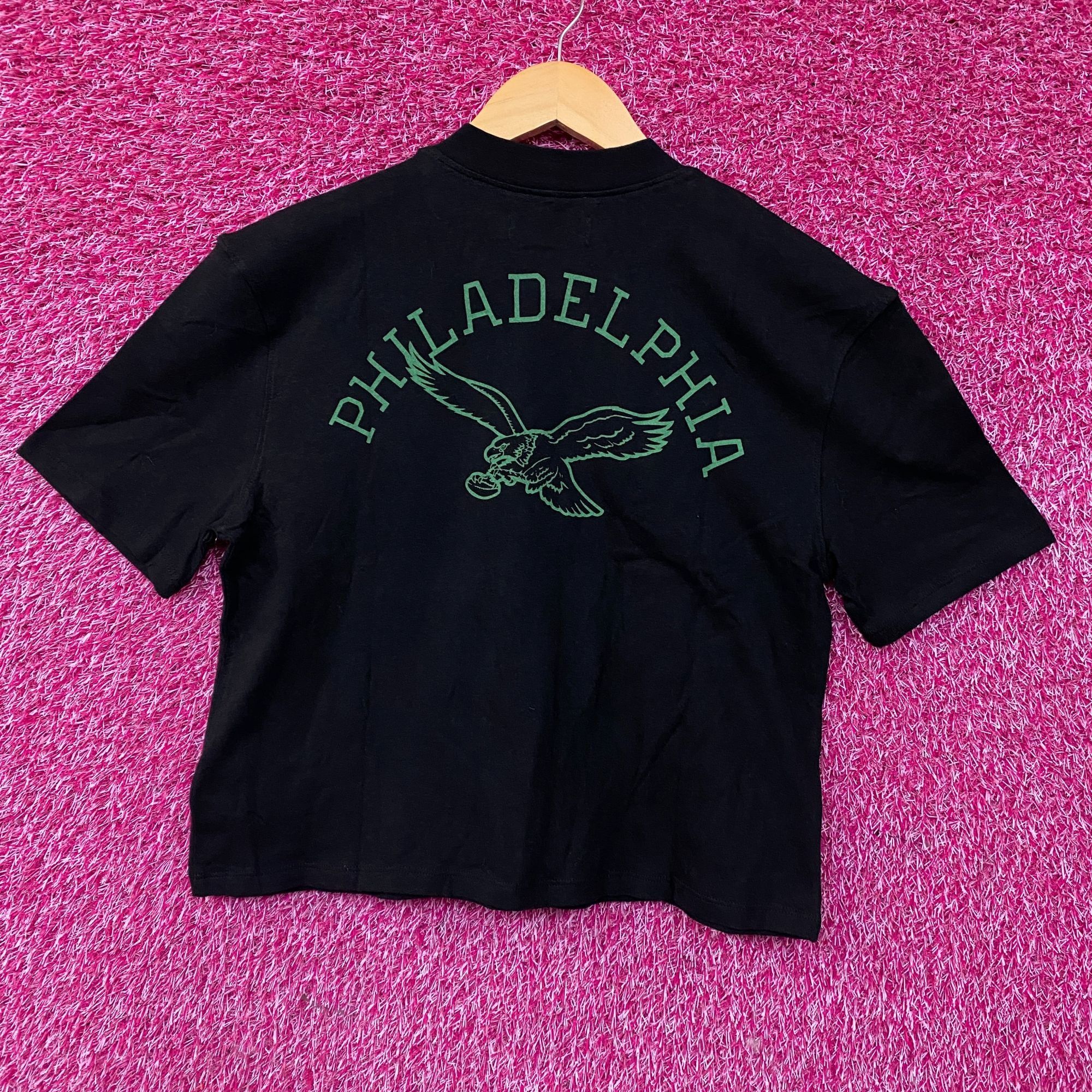 NFL Junk Food Clothing NFL Philadelphia Eagles Mock Neck Crop Sh Size US XS / EU 42 / 0 - 4 Thumbnail