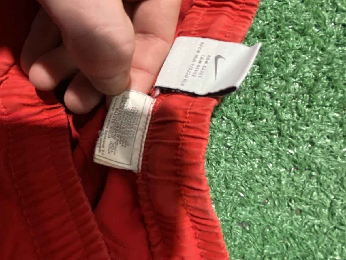 Nike × Vintage Nike parachuta pants red vintage Size US 34 / EU 50 - 6 Thumbnail