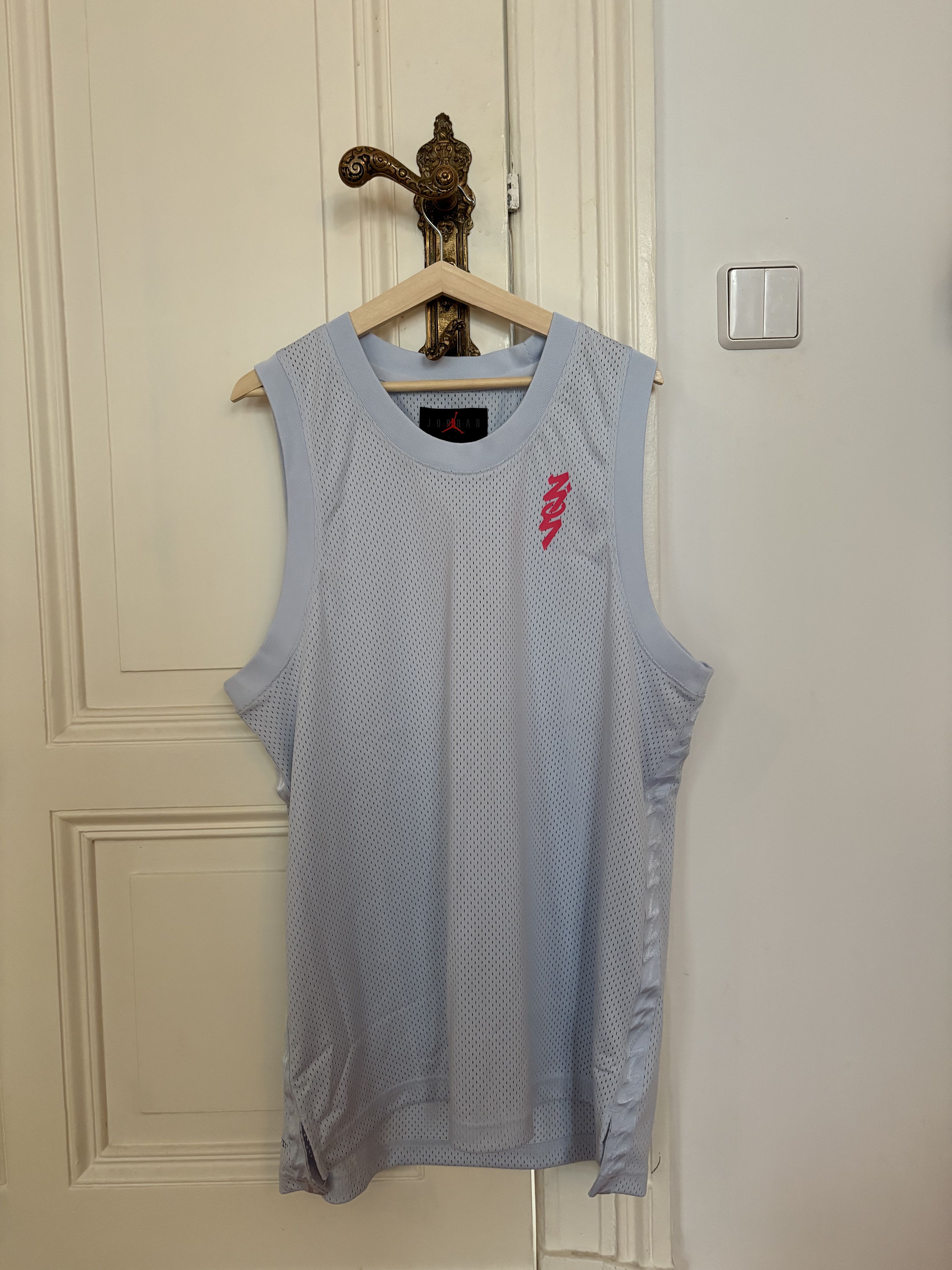 Jordan Brand Nike Zion Dri-Fit Tank Top Size US M / EU 48-50 / 2 - 3 Thumbnail