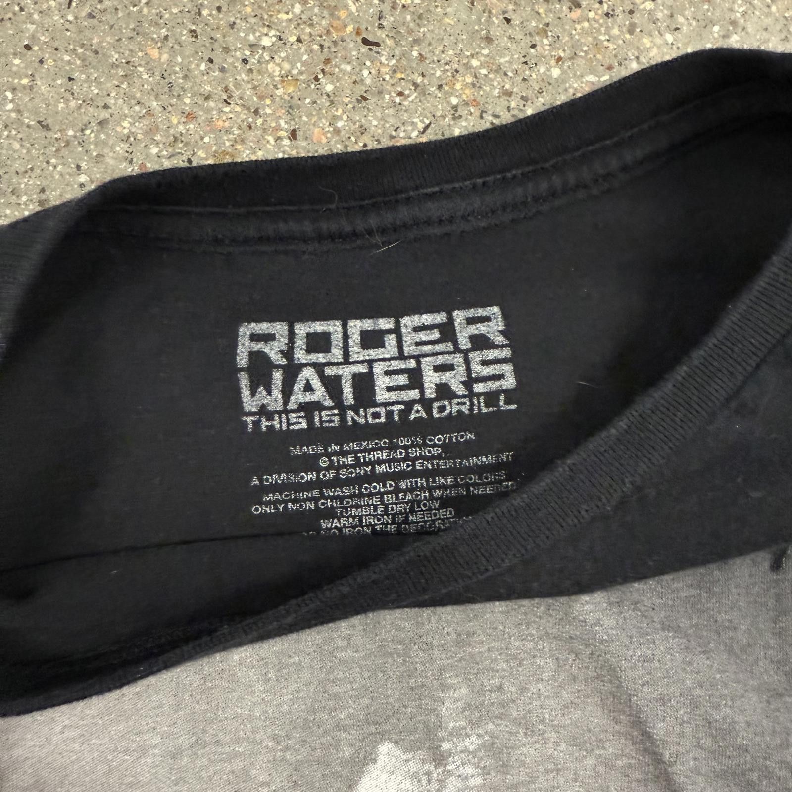 Pink Floyd Official Roger Waters This Is Not A Drill Tour Shirt XL Size US XL / EU 56 / 4 - 3 Thumbnail