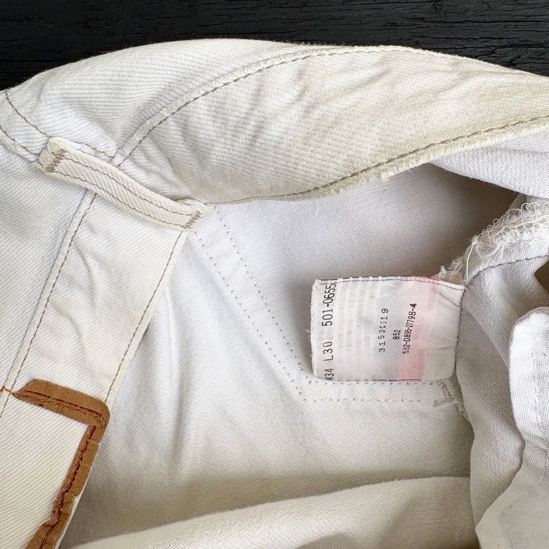 Levi's Levi’s 501 1990 90s Vintage USA Made W33 White Denim Jeans Size US 33 - 5 Thumbnail