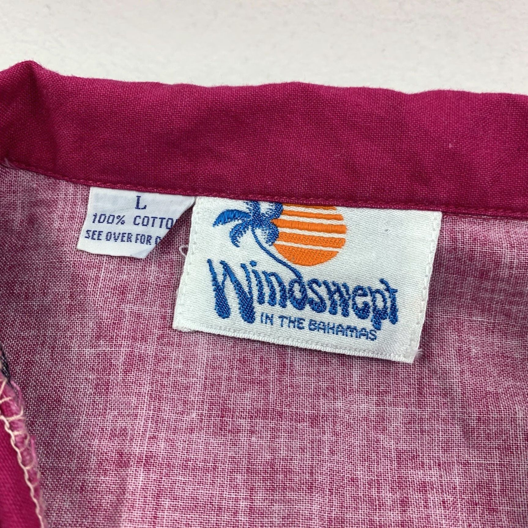 Pinko VINTAGE Windswept Hawaiian Button-Up Shirt Adult Large Pink 90s Bahamas Tropical Aloha Casual Mens Short Sleeve Button-Up Shirt Size US L / EU 52-54 / 3 - 4 Thumbnail