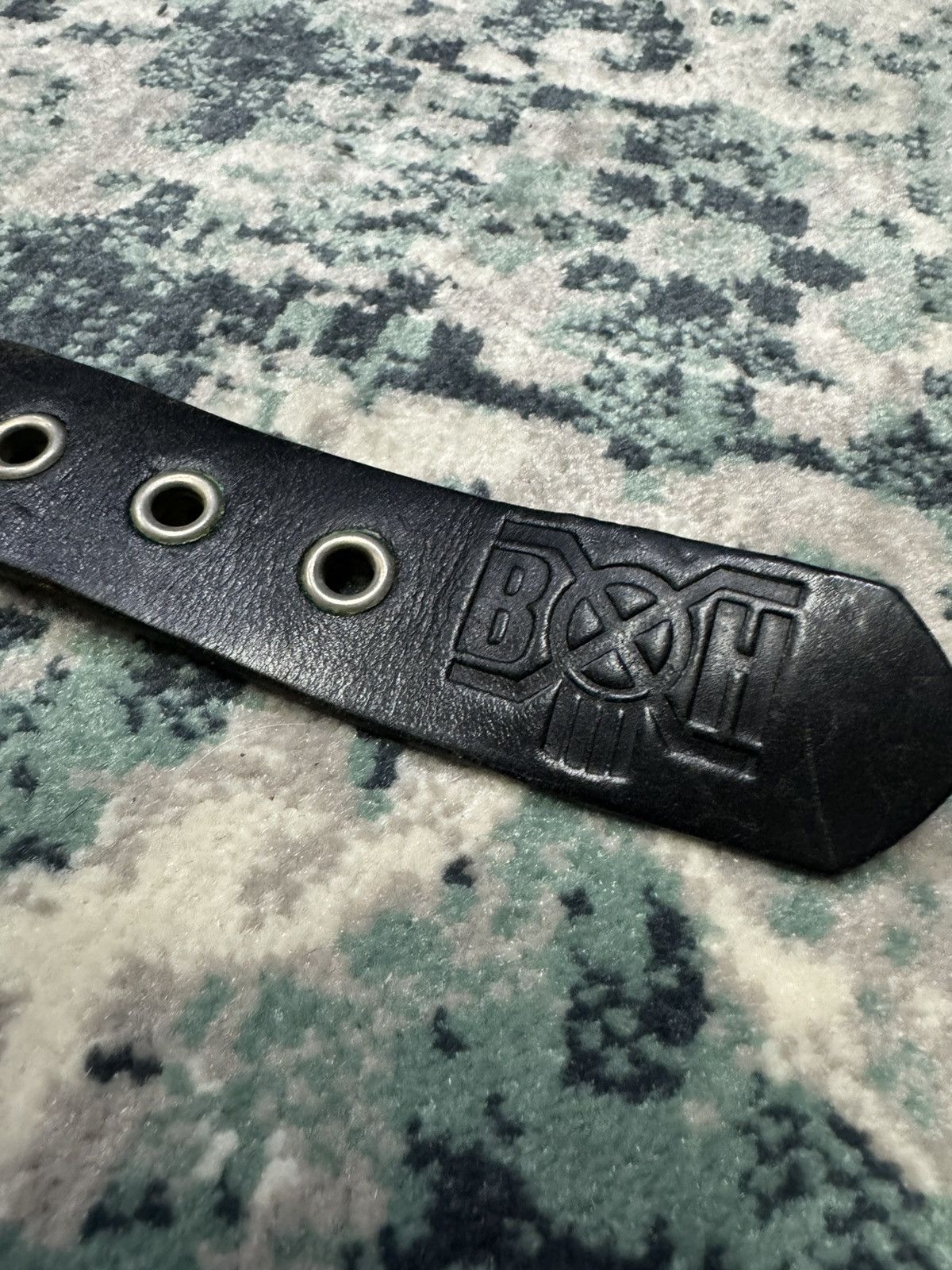 Bounty Hunter BOUNTY HUNTER STUDDED LEATHER BELT Size 40 - 2 Thumbnail