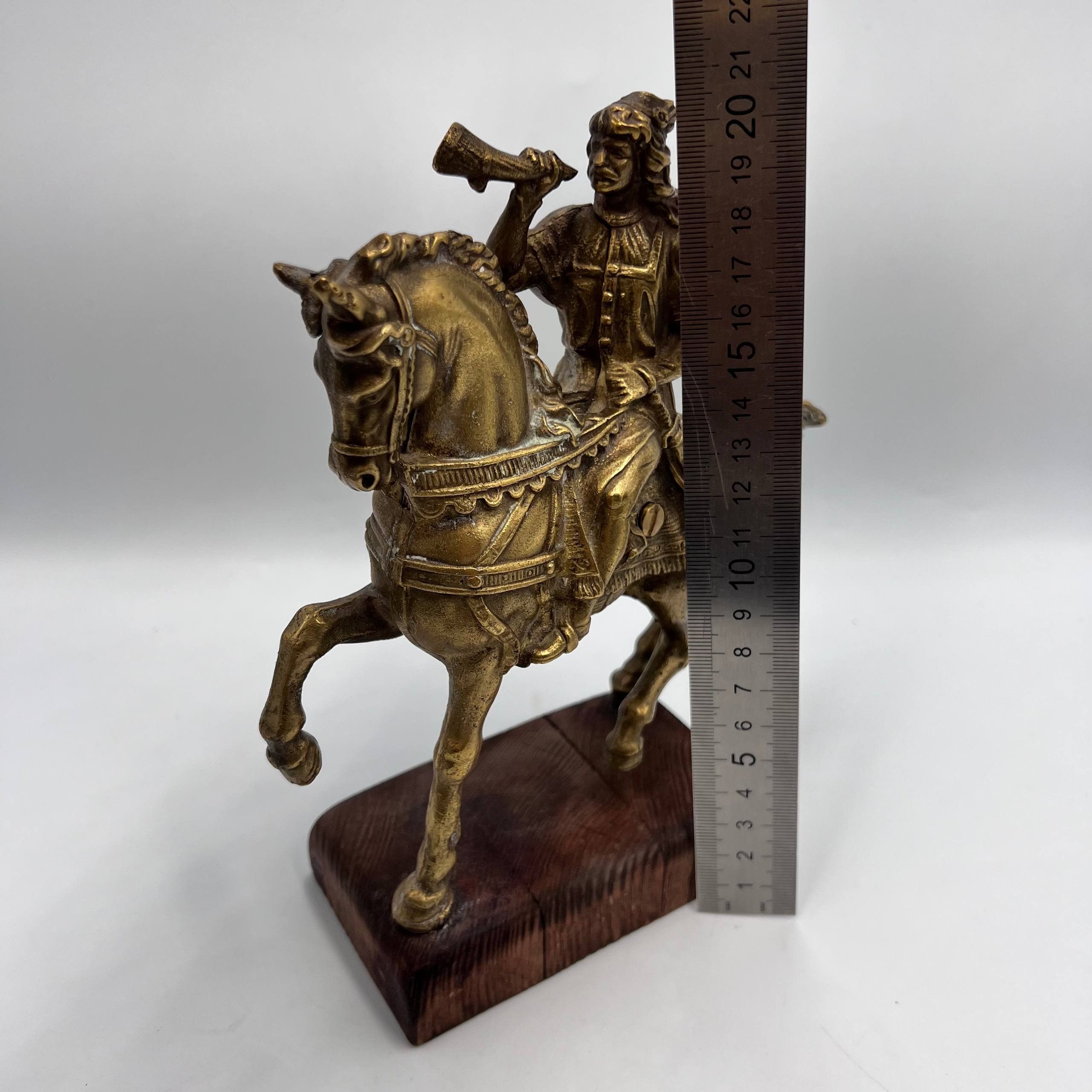 Vintage Vintage Brass Figurine Horse Rider Warrior Statue Medieval Size ONE SIZE - 4 Thumbnail