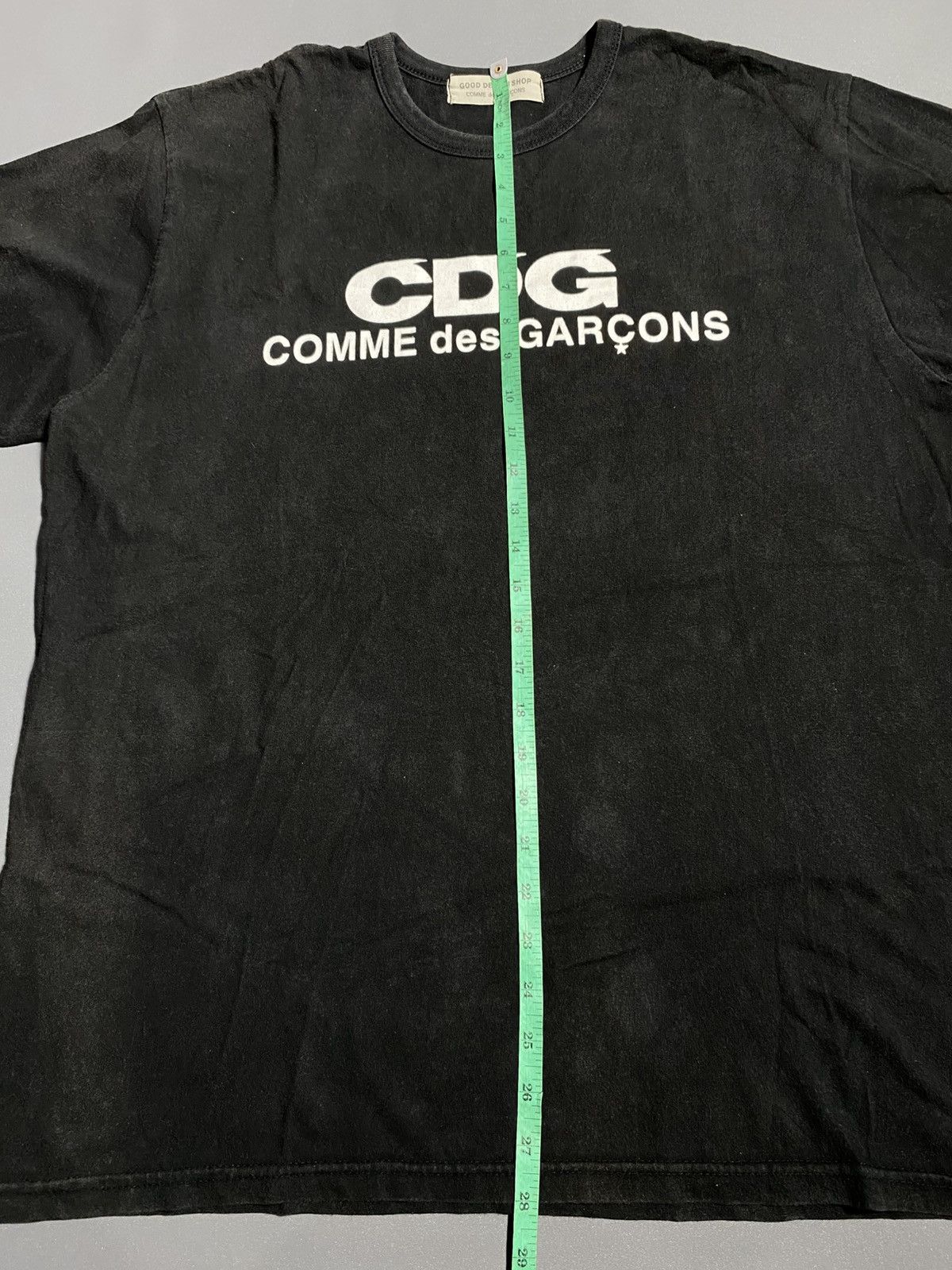 CDG by Comme des Garcons Comme Des Garcons CDG Logo Faded Tee Size US XL / EU 56 / 4 - 11 Thumbnail