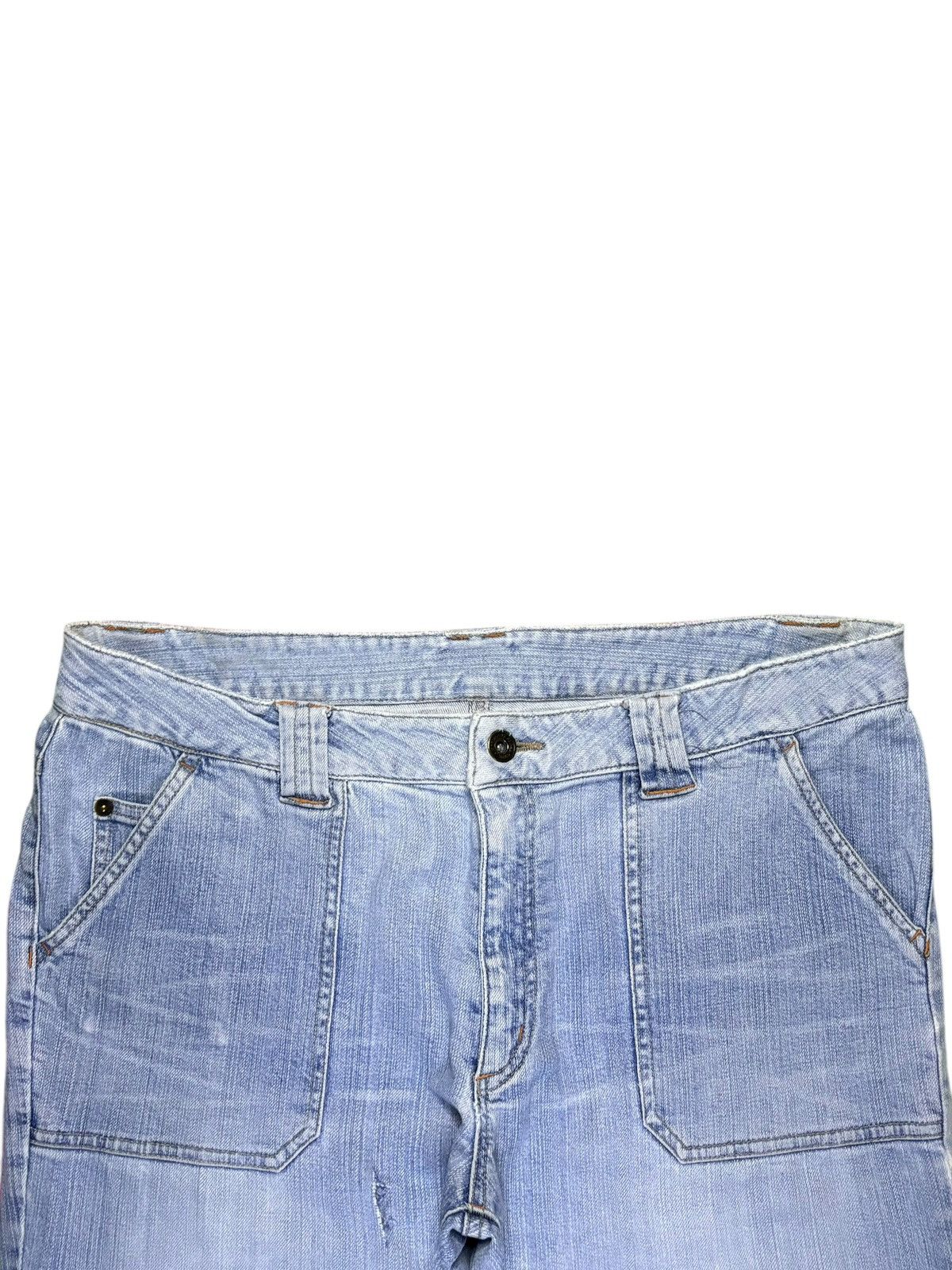 Japanese Brand Vintage Japanese Brand Light Wash Fatigue Flare Jeans Size US 34 / EU 50 - 4 Thumbnail
