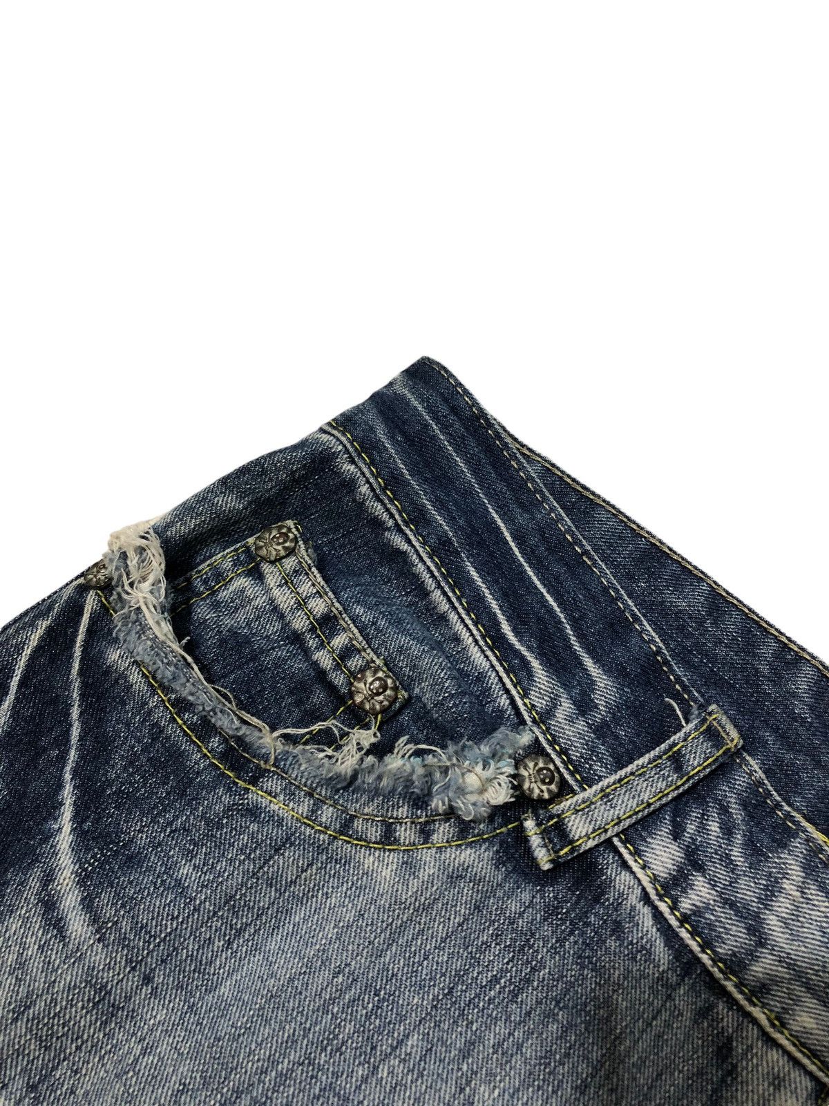 Japanese Brand Japanese brand 25 Energy distressed skull jeans Size US 32 / EU 48 - 8 Thumbnail