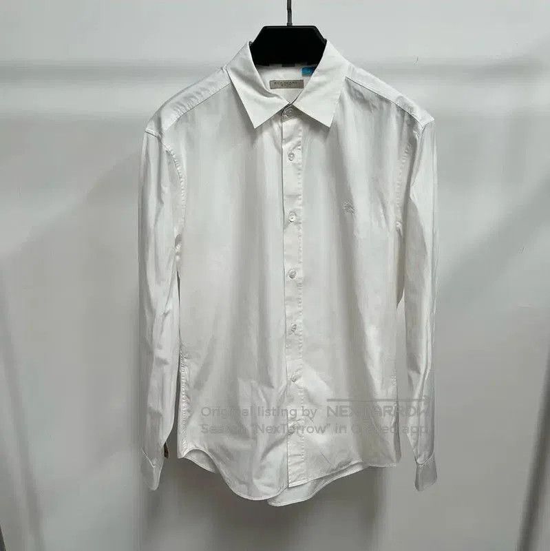 Burberry Burberry Women's White Button-Up Shirt. Size M / US 6-8 / IT 42-44 - 1 Thumbnail