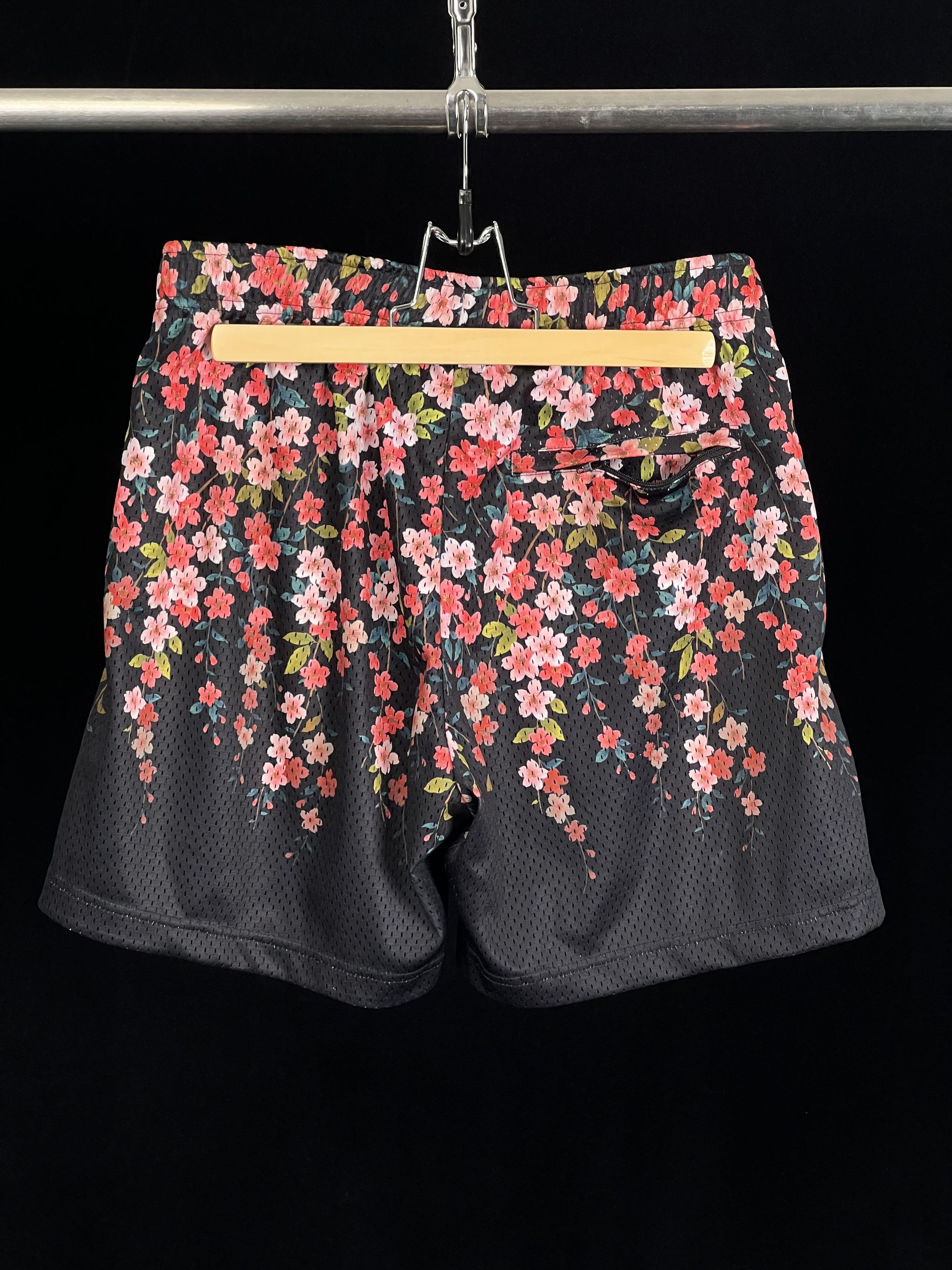 John Elliott Brand New 'Kabuki' Print Game Shorts Size US 28 / EU 44 - 4 Thumbnail