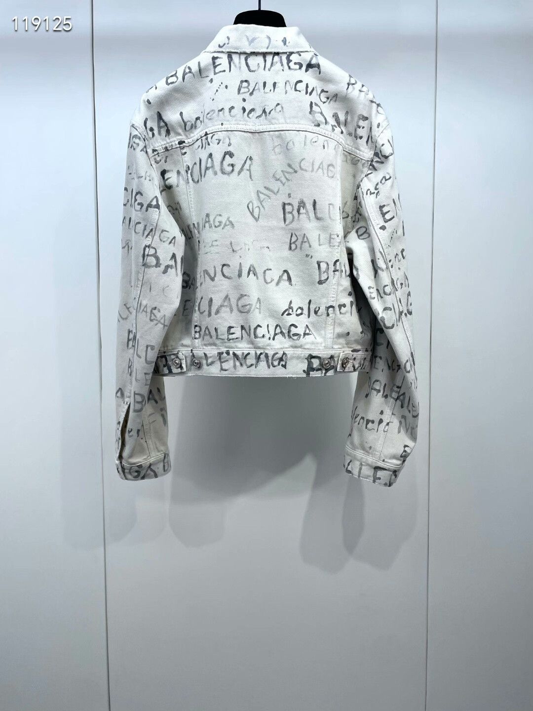 Balenciaga balenciaga graffiti print denim jacket Size US XS / EU 42 / 0 - 2 Thumbnail