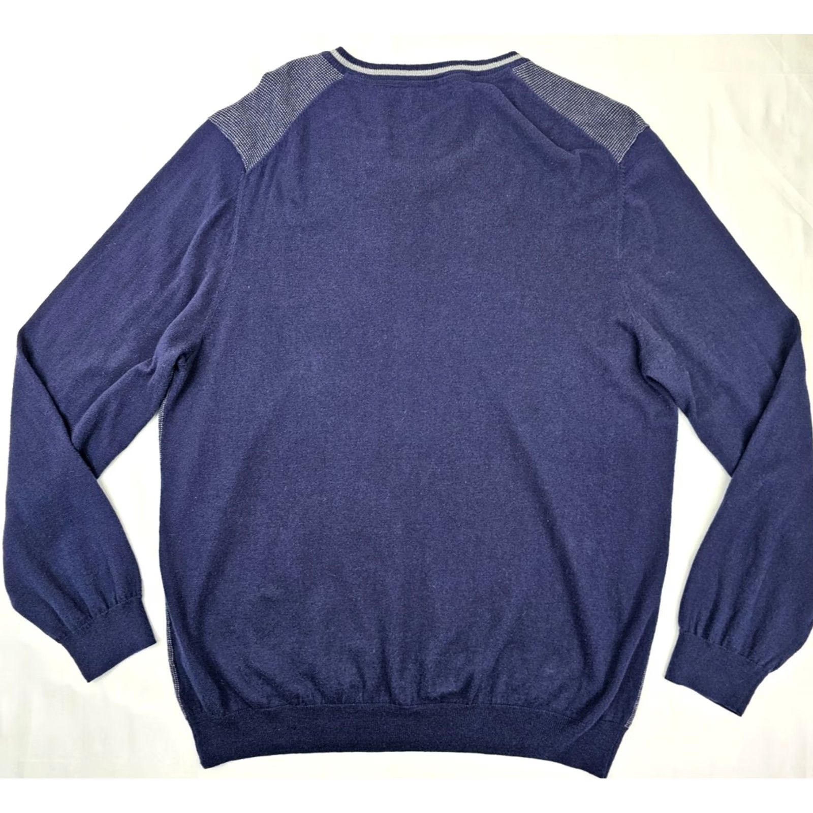 Club Room Club Room Lightweight Cashmere Blend Pullover Sweater Men L Heathered Blue, V-Neck, Long Sleeve, Casual Knit Shirt, 46" Chest (Mens) Size US L / EU 52-54 / 3 - 6 Thumbnail