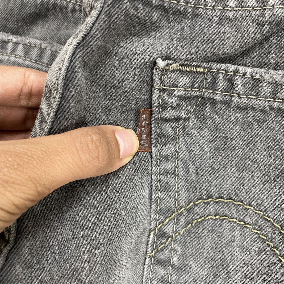 Levi's Vintage Clothing Y2K Vintage Levis Clawmark Grunge Black Faded Baggy Jeans Size US 27 - 10 Thumbnail